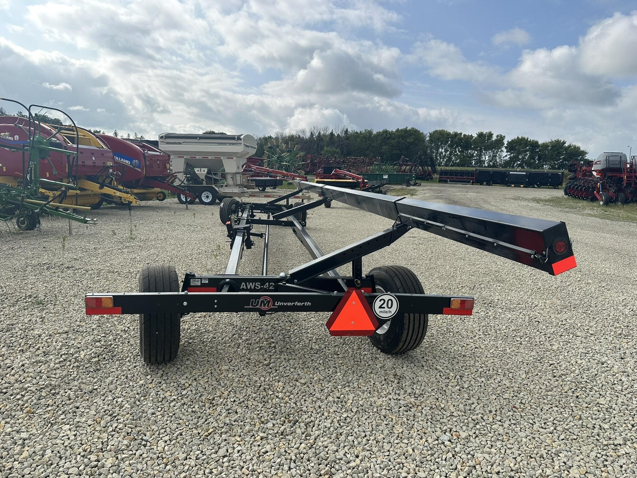 2025 Unverferth AWS42 Header Trailer