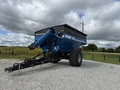 2022 Kinze 1051 Grain Cart