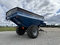 2022 Kinze 1051 Grain Cart