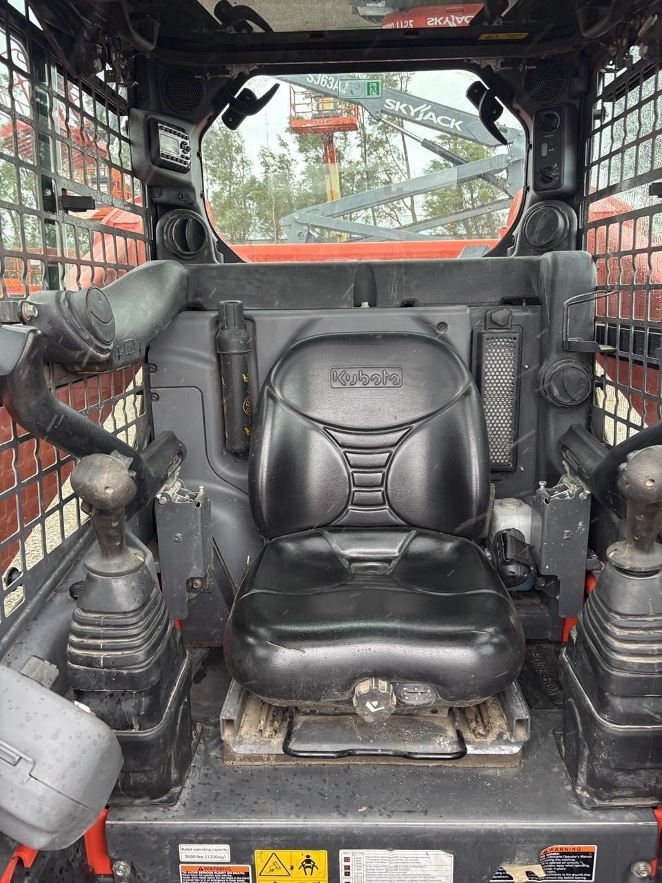 2018 Kubota SSV75 Skid Steer