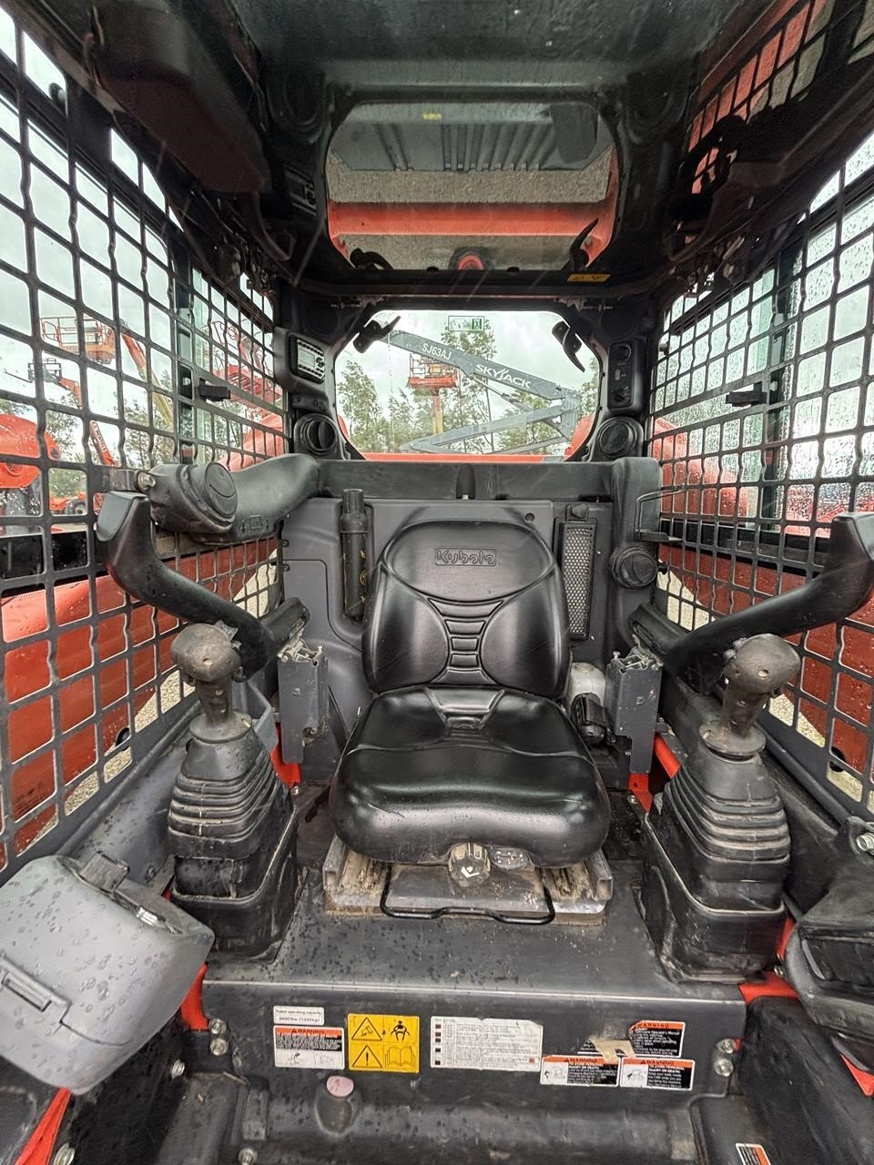 2018 Kubota SSV75 Skid Steer