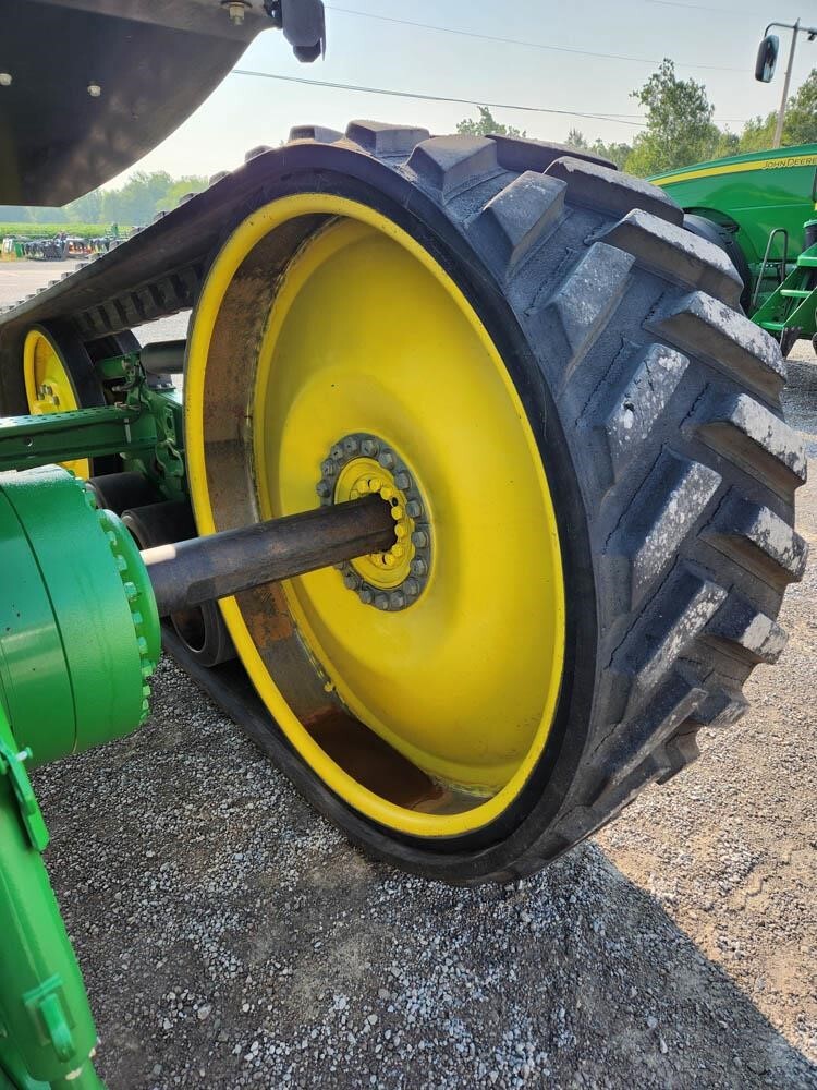 2012 John Deere 8360RT Tractor