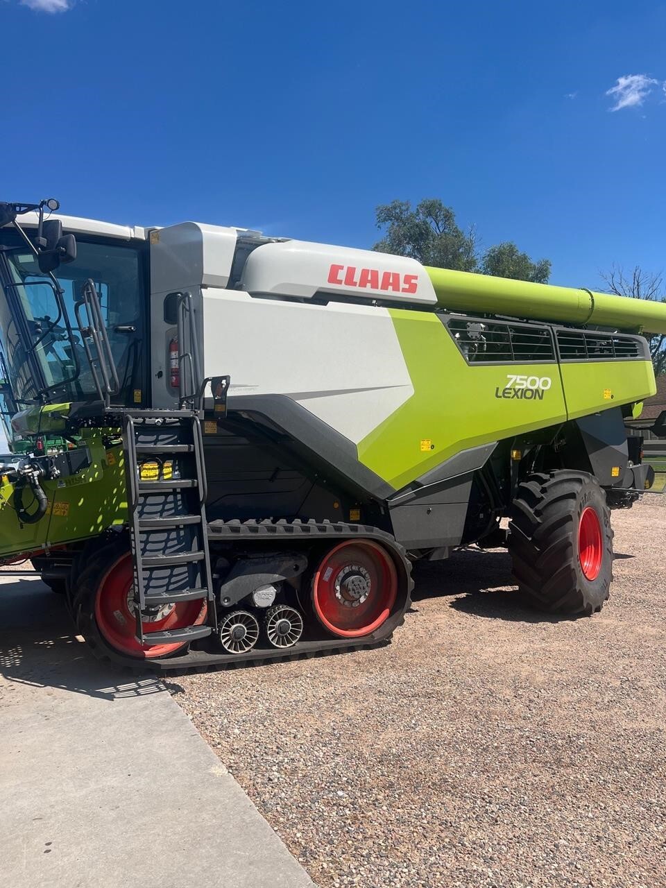 2023 Claas LEXION 7500TT Combine