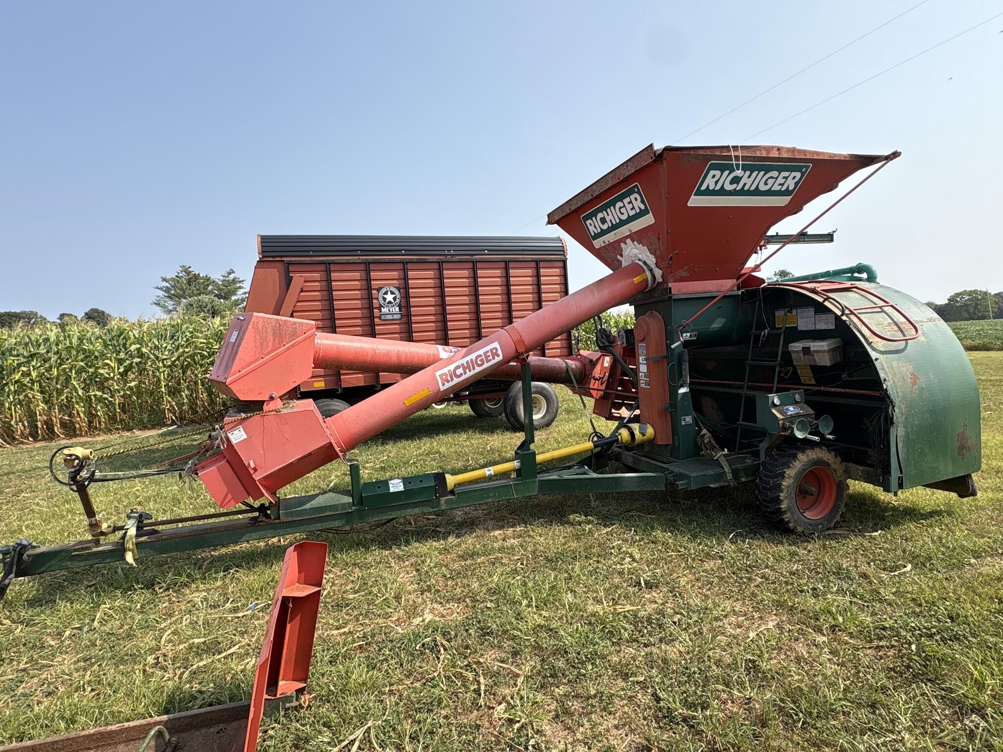  Richiger R1050 Grain Bagger