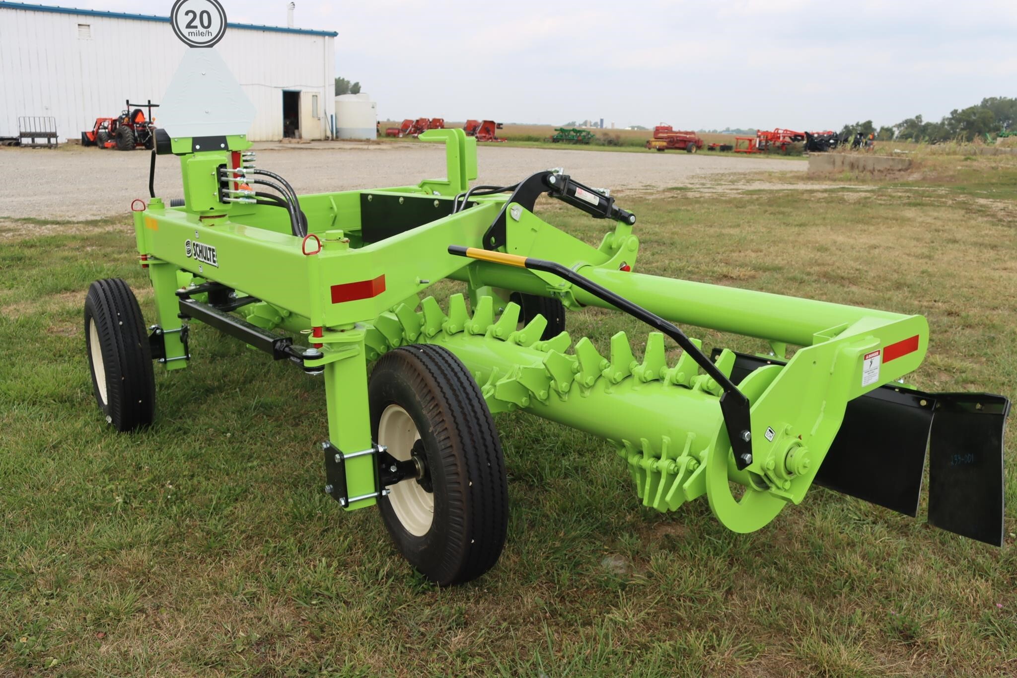 2025 Schulte SRW1400 Rock Picker