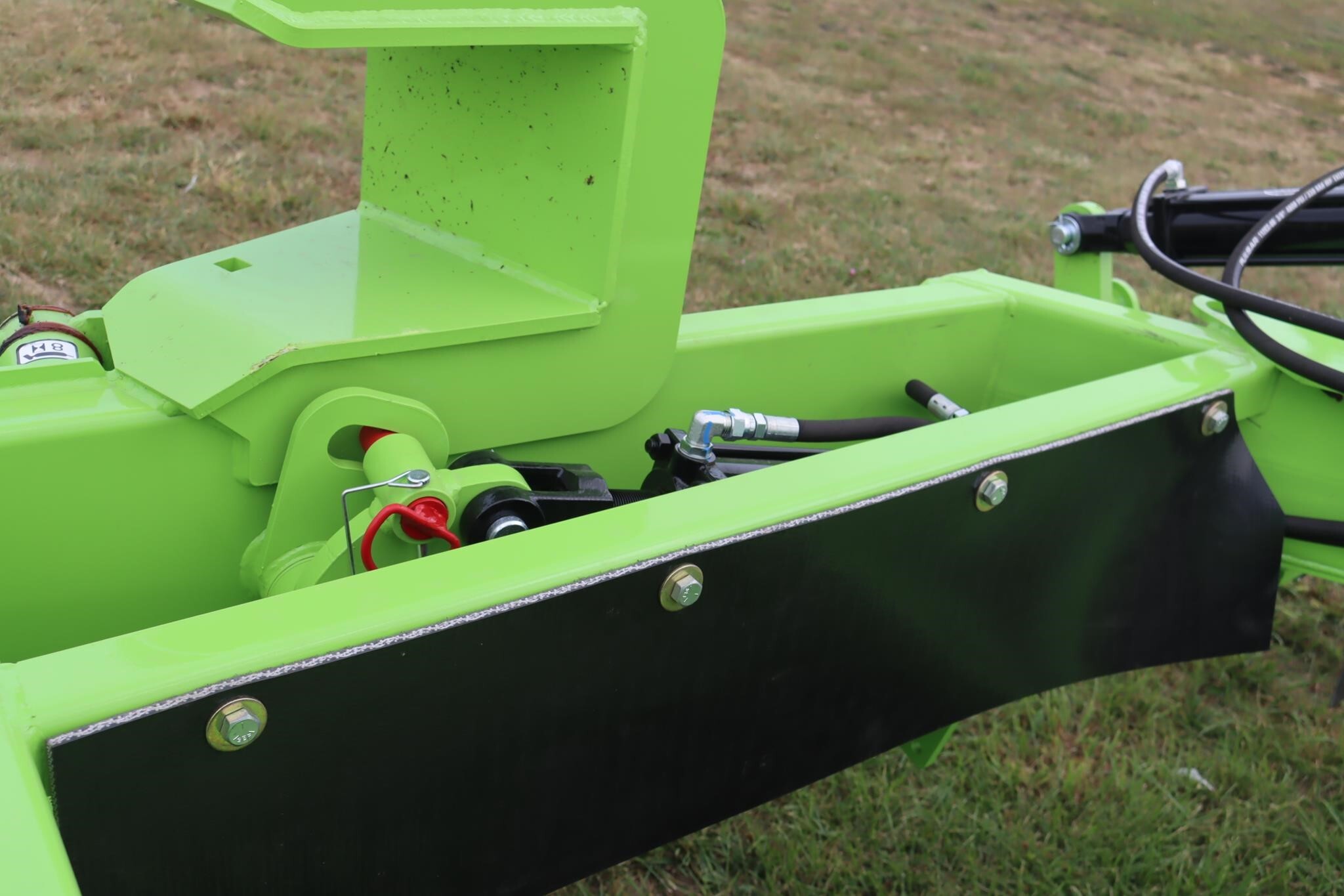 2025 Schulte SRW1400 Rock Picker