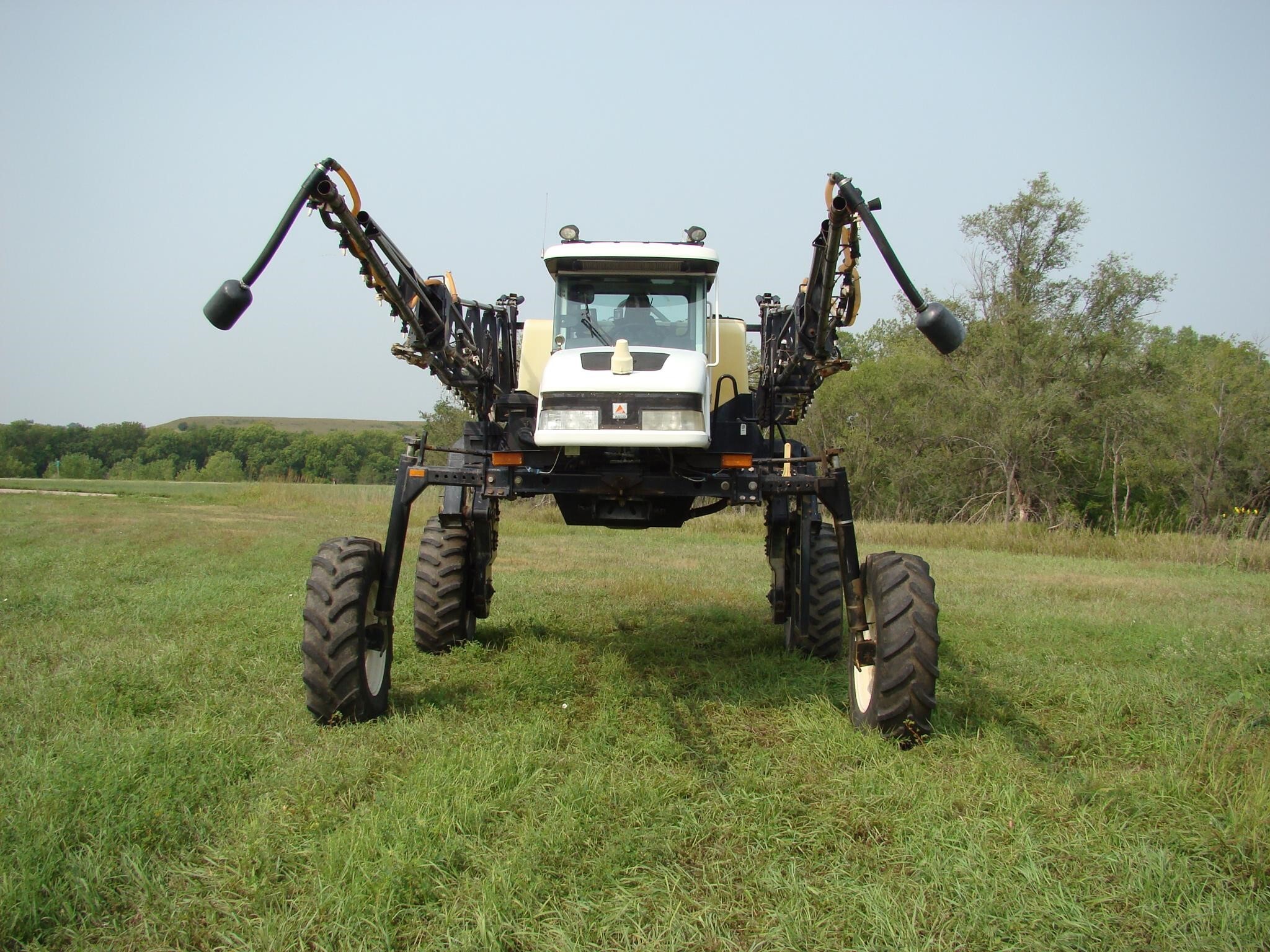 2008 Ag-Chem SpraCoupe 4655 Self-Propelled Sprayer