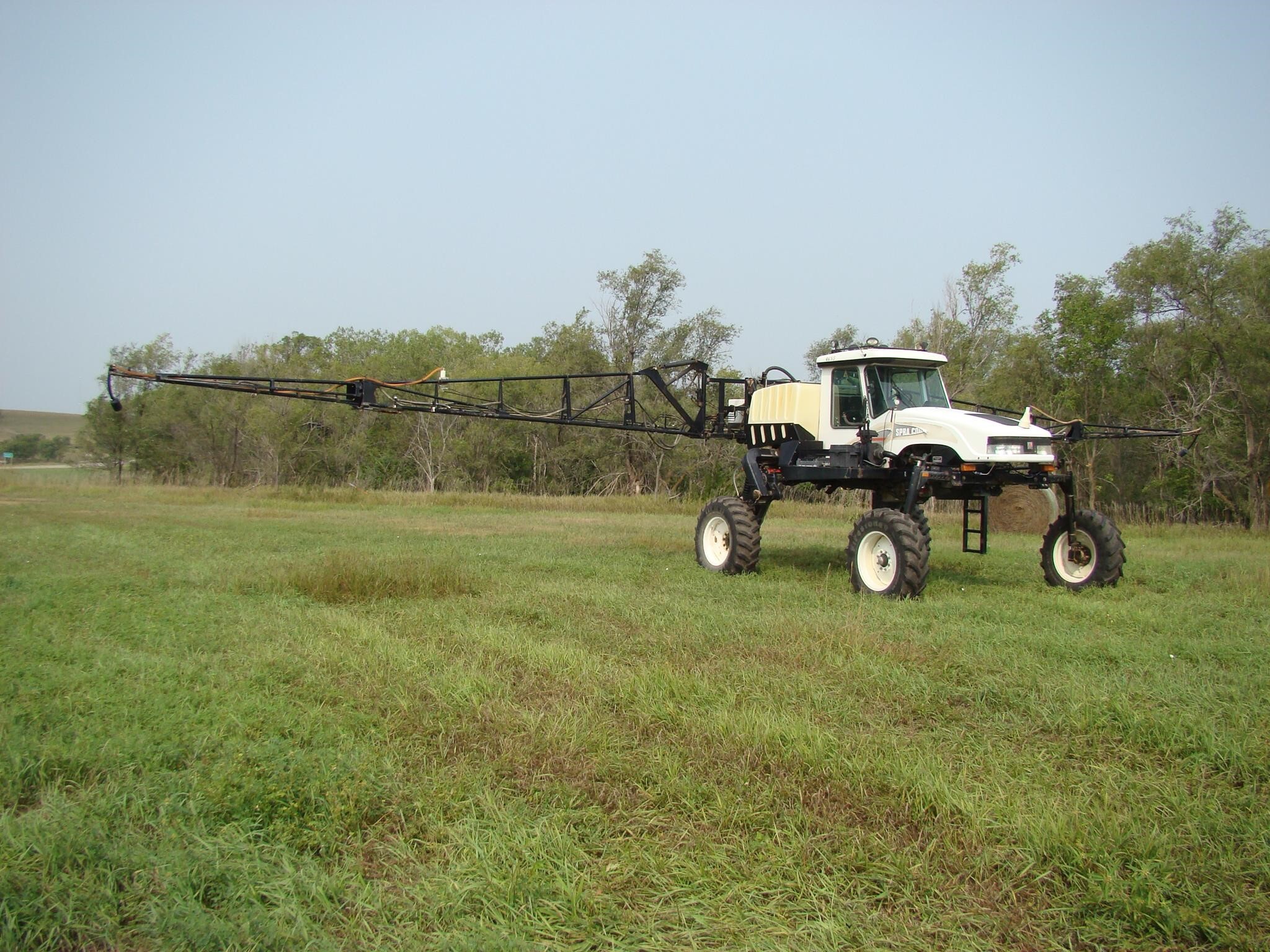 2008 Ag-Chem SpraCoupe 4655 Self-Propelled Sprayer