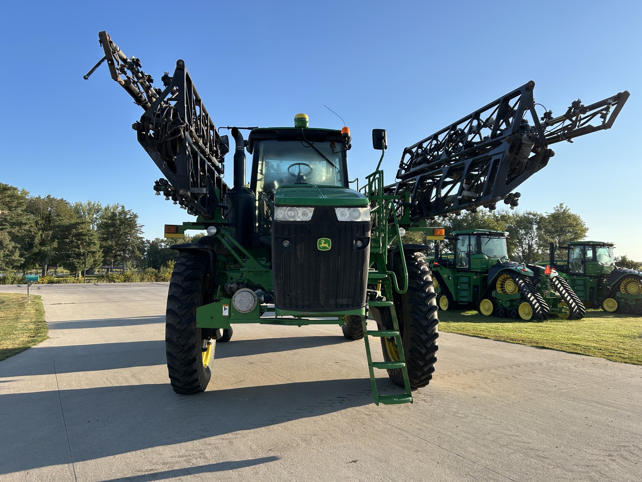 2014 John Deere 4940 Self-Propelled Sprayer