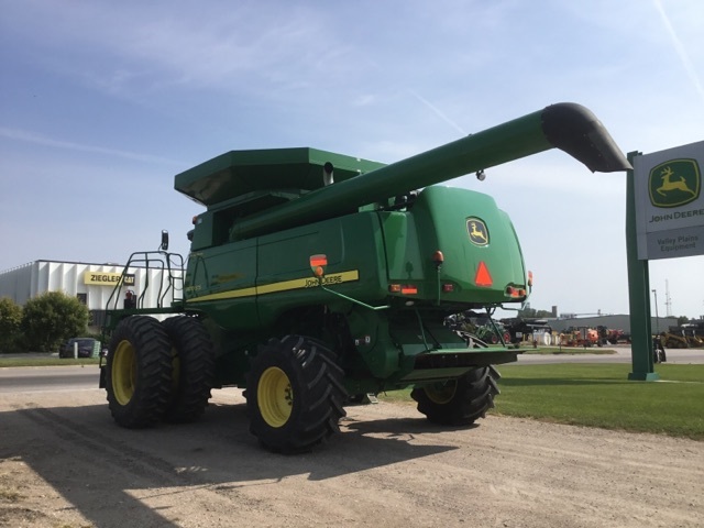 2011 John Deere 9870 STS Combine