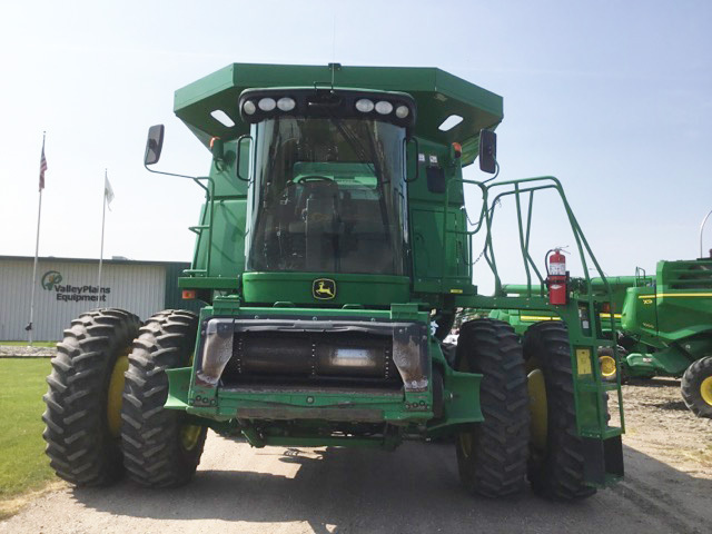 2011 John Deere 9870 STS Combine