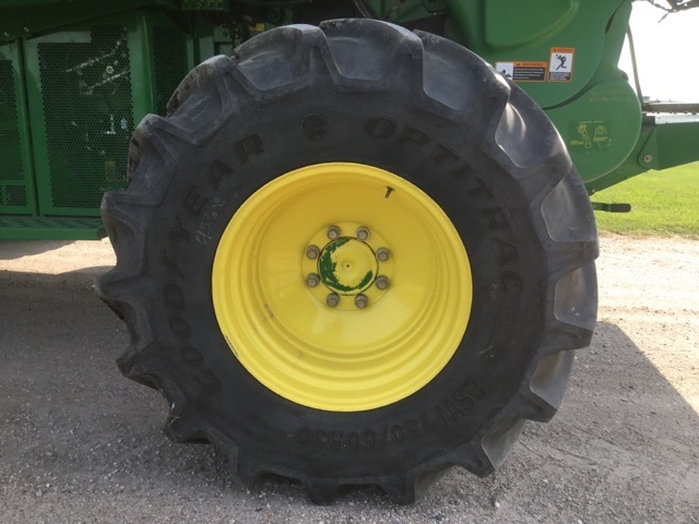 2011 John Deere 9870 STS Combine