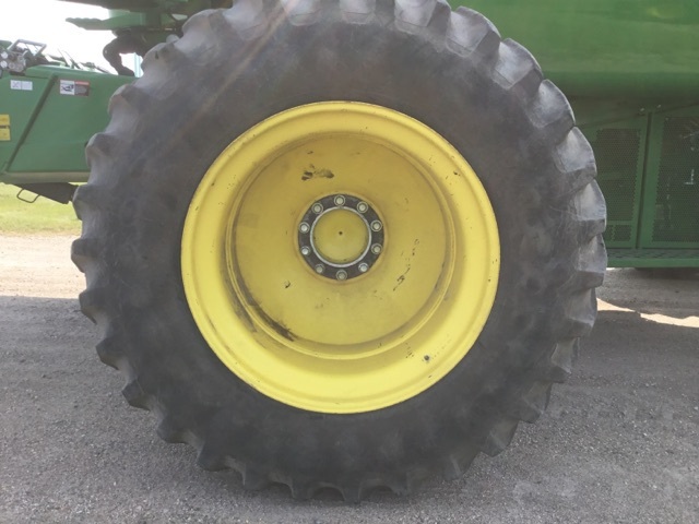 2011 John Deere 9870 STS Combine