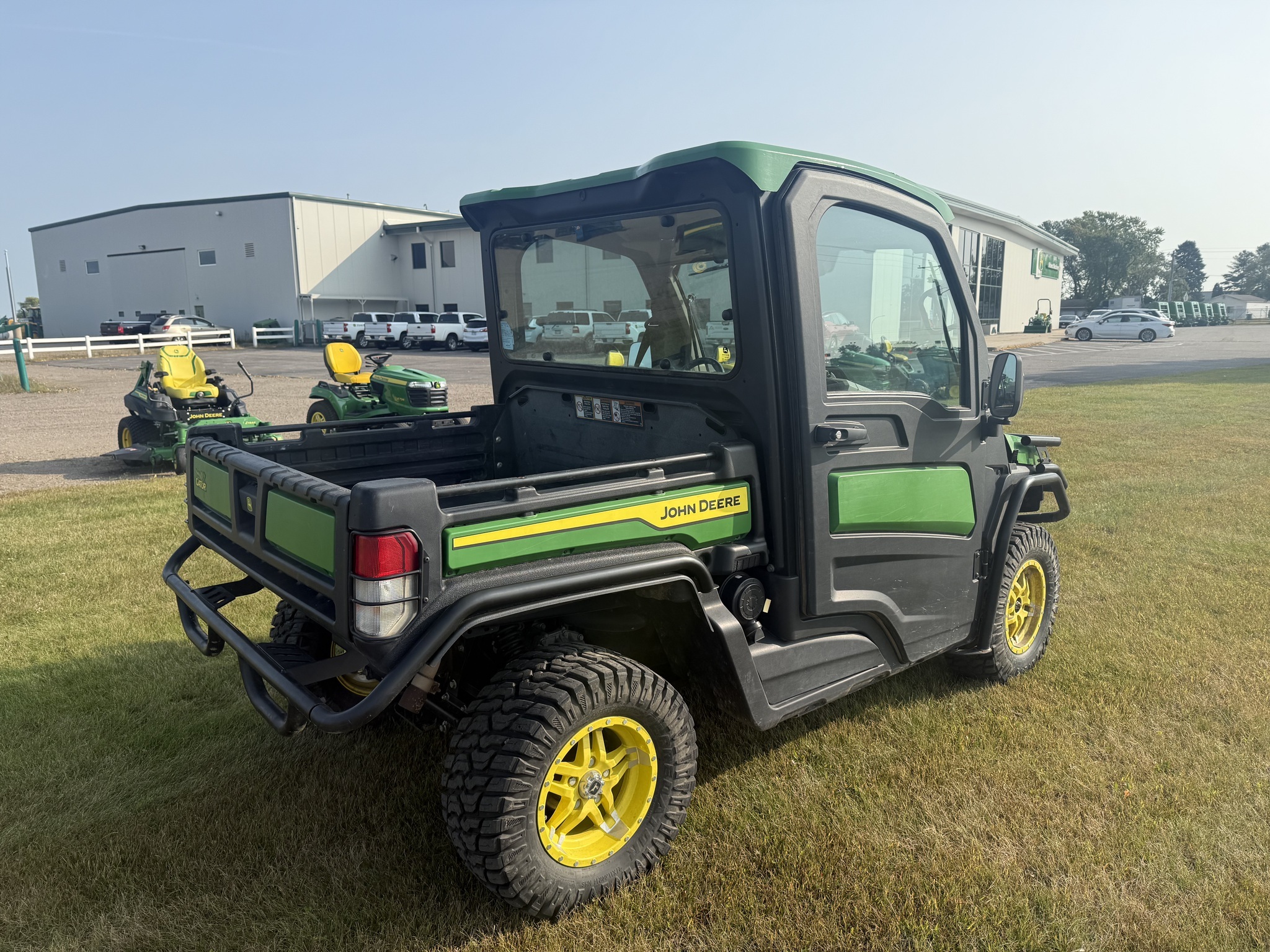 2023 John Deere XUV835R ATVs and Utility Vehicle