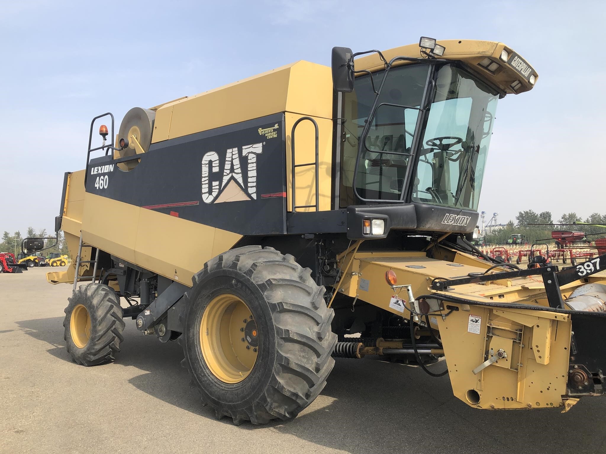 1999 Caterpillar Lexion 460 Combine