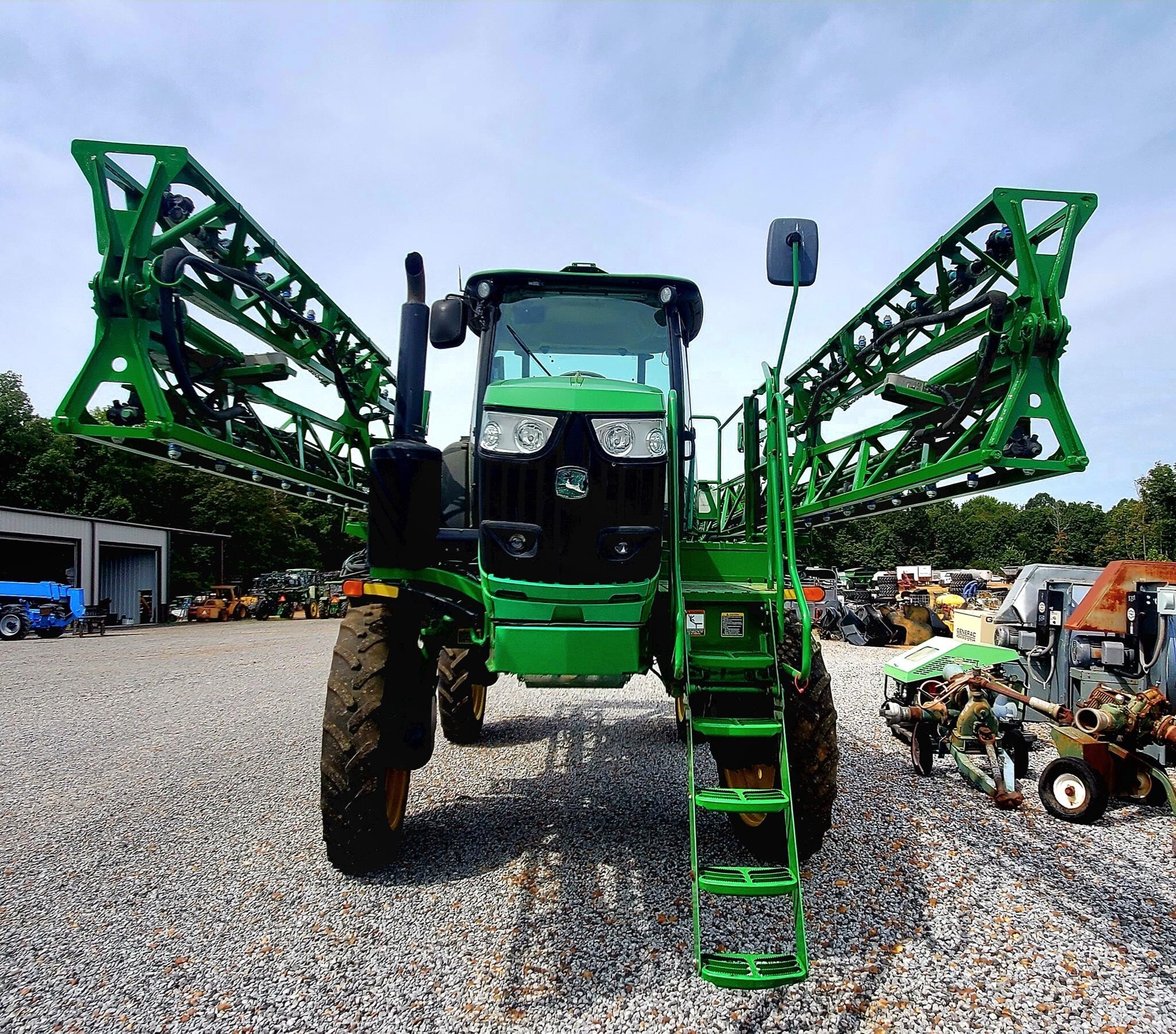 2017 John Deere R4023 Self-Propelled Sprayer