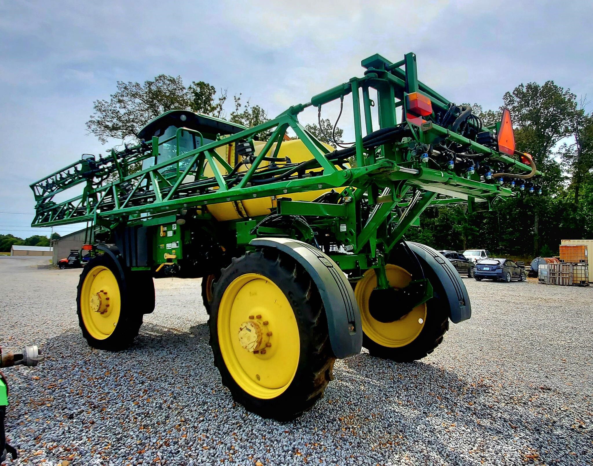 2017 John Deere R4023 Self-Propelled Sprayer