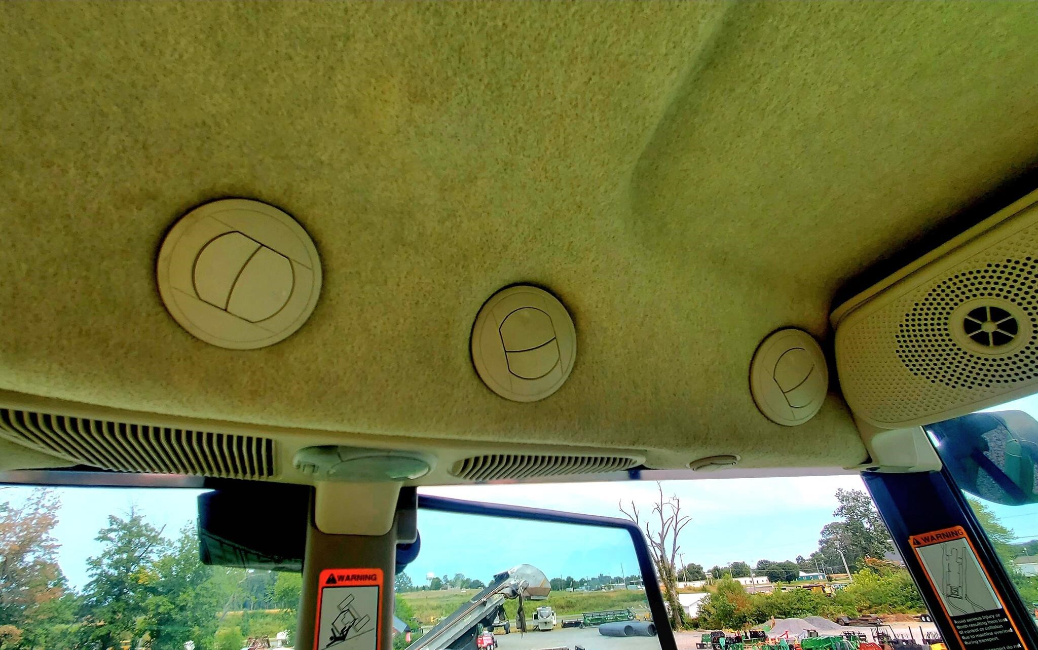 2017 John Deere R4023 Self-Propelled Sprayer