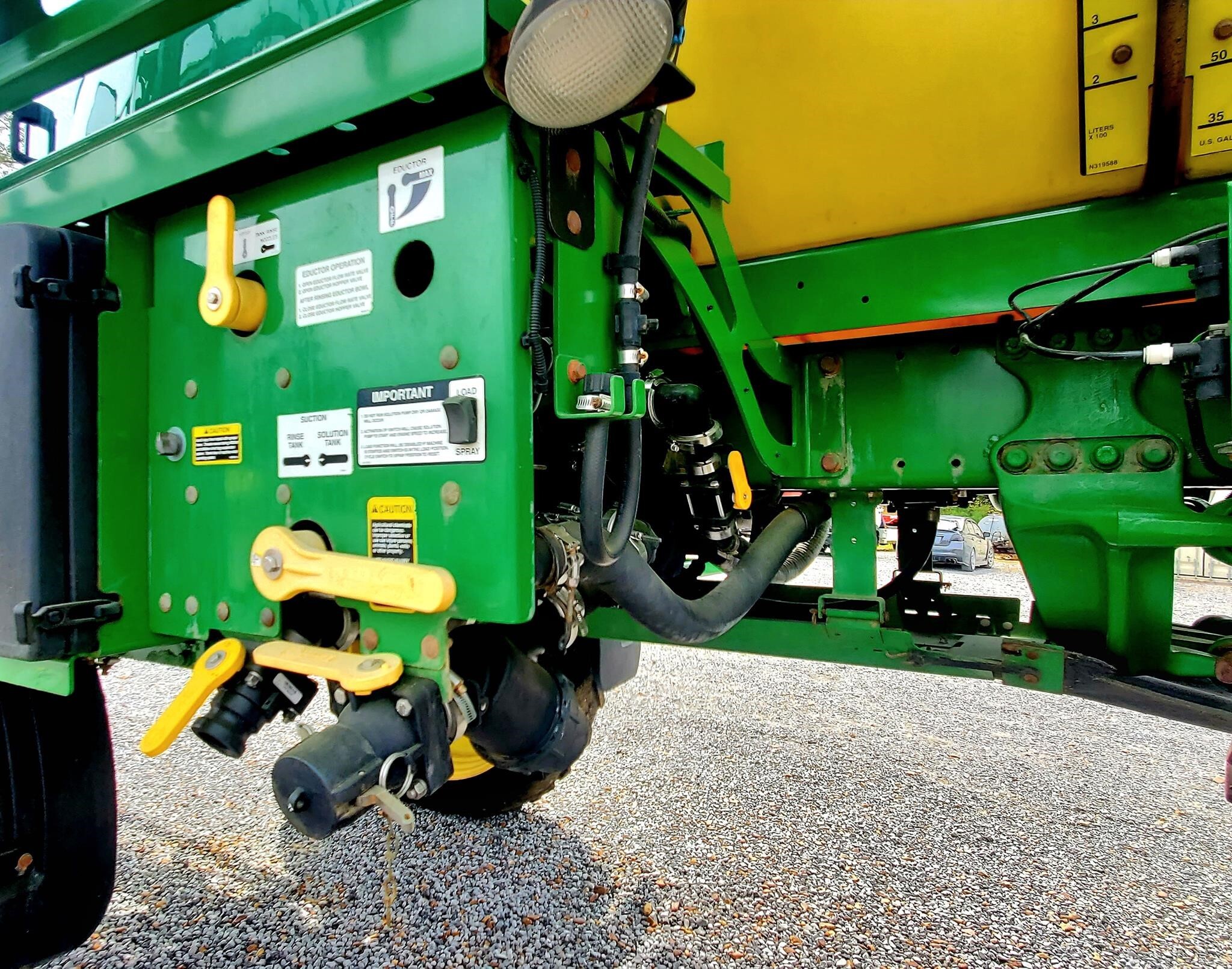 2017 John Deere R4023 Self-Propelled Sprayer