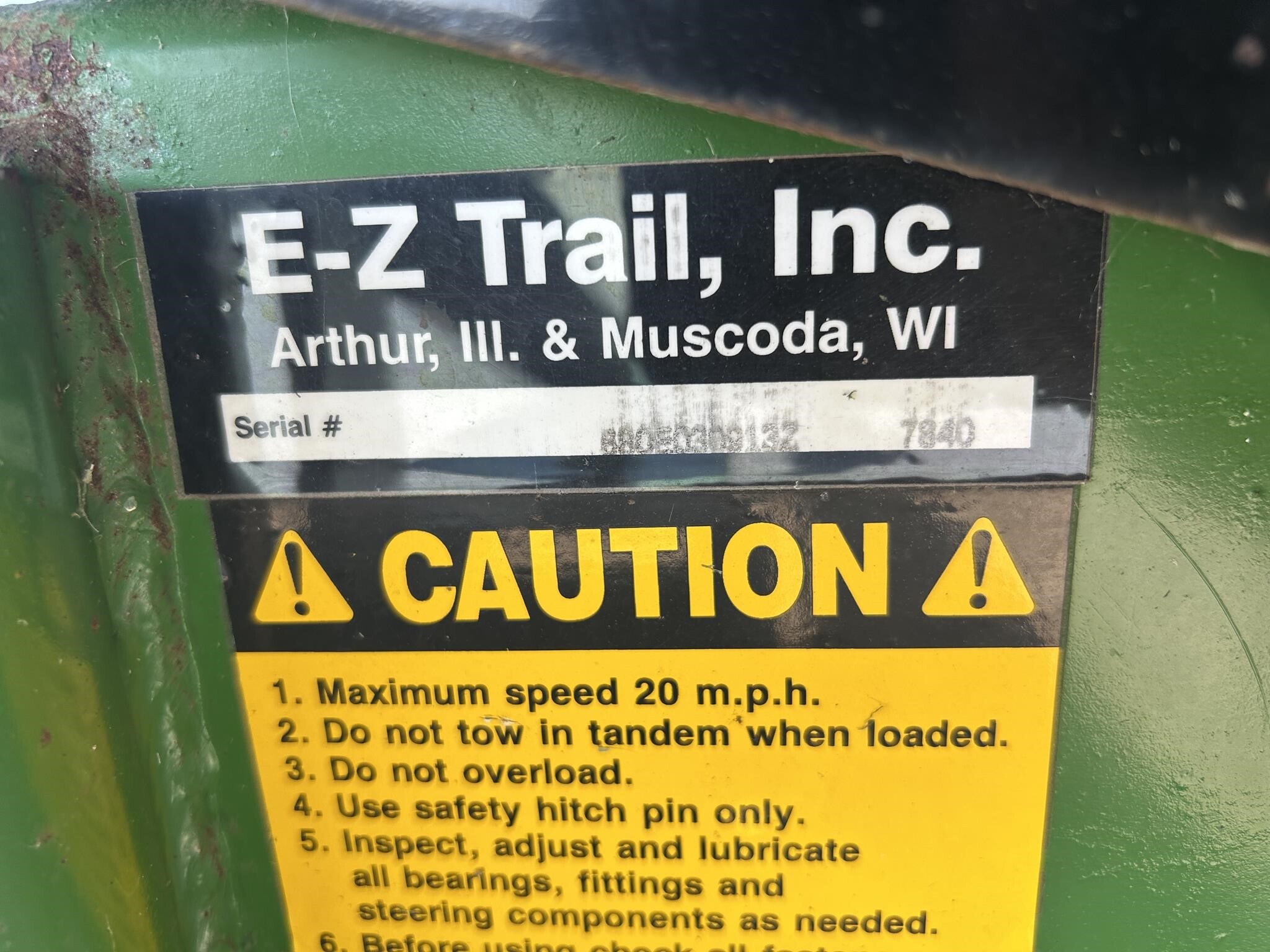  E-Z Trail 680 Header Trailer