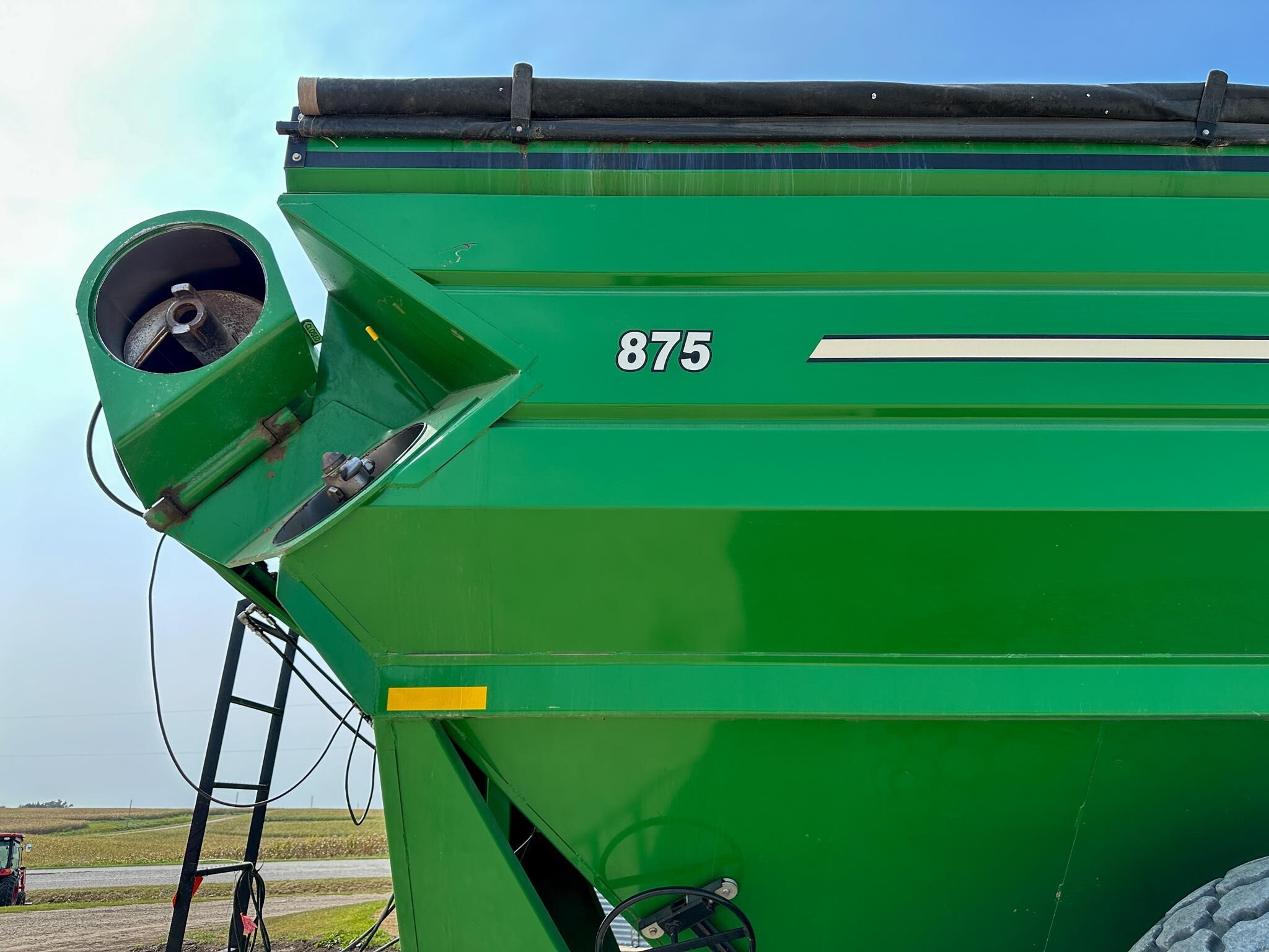 2012 J&M 875 Grain Cart
