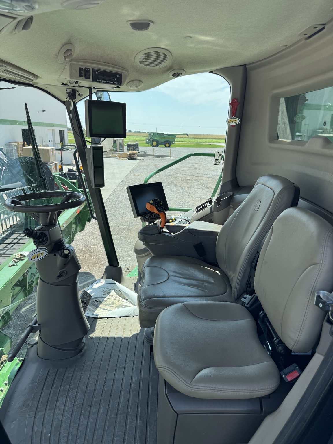 2023 John Deere S770 Combine