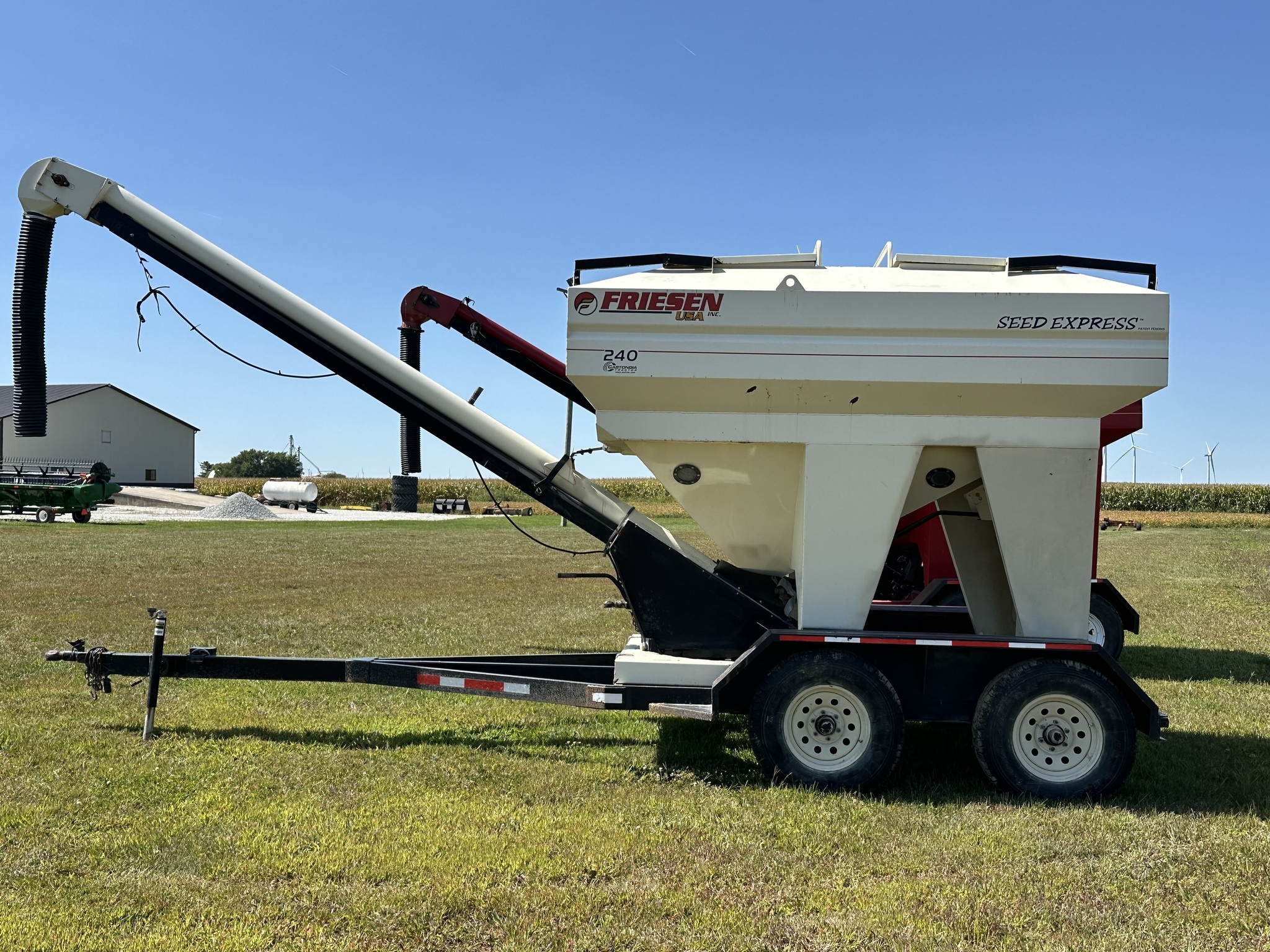 2004 Friesen 240 Seed Tender