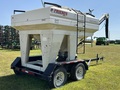 2004 Friesen 240 Seed Tender
