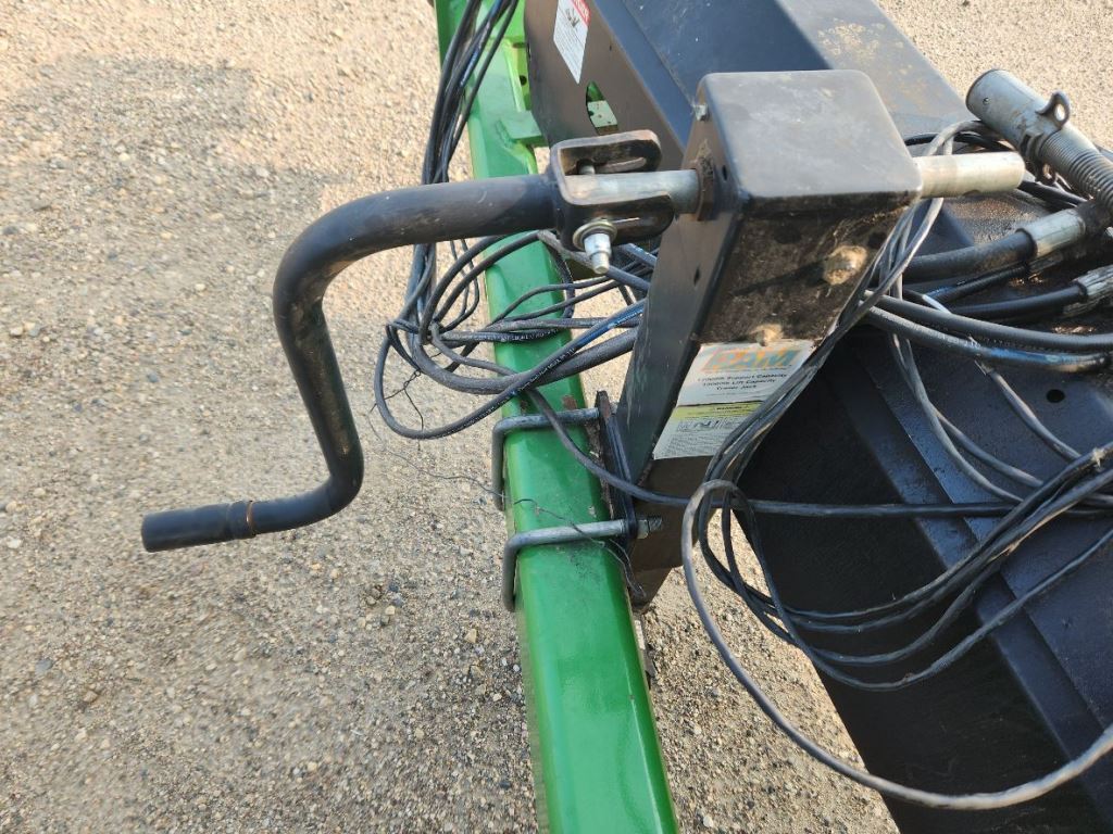 2017 J&M 1112-20 Grain Cart