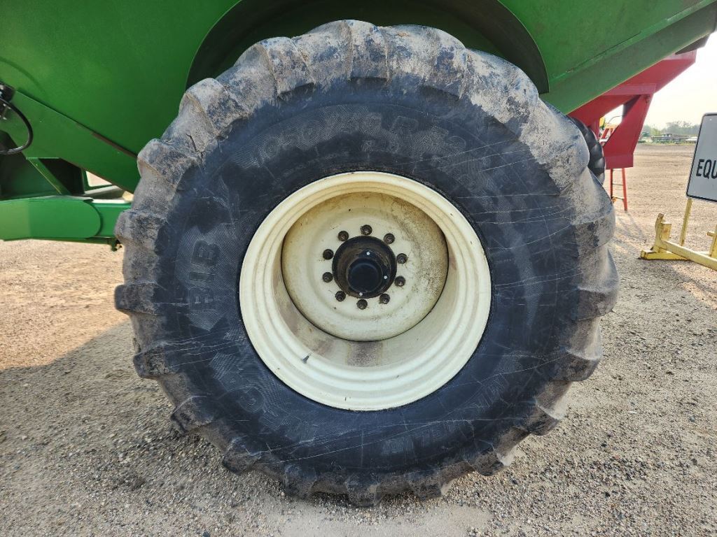 2017 J&M 1112-20 Grain Cart