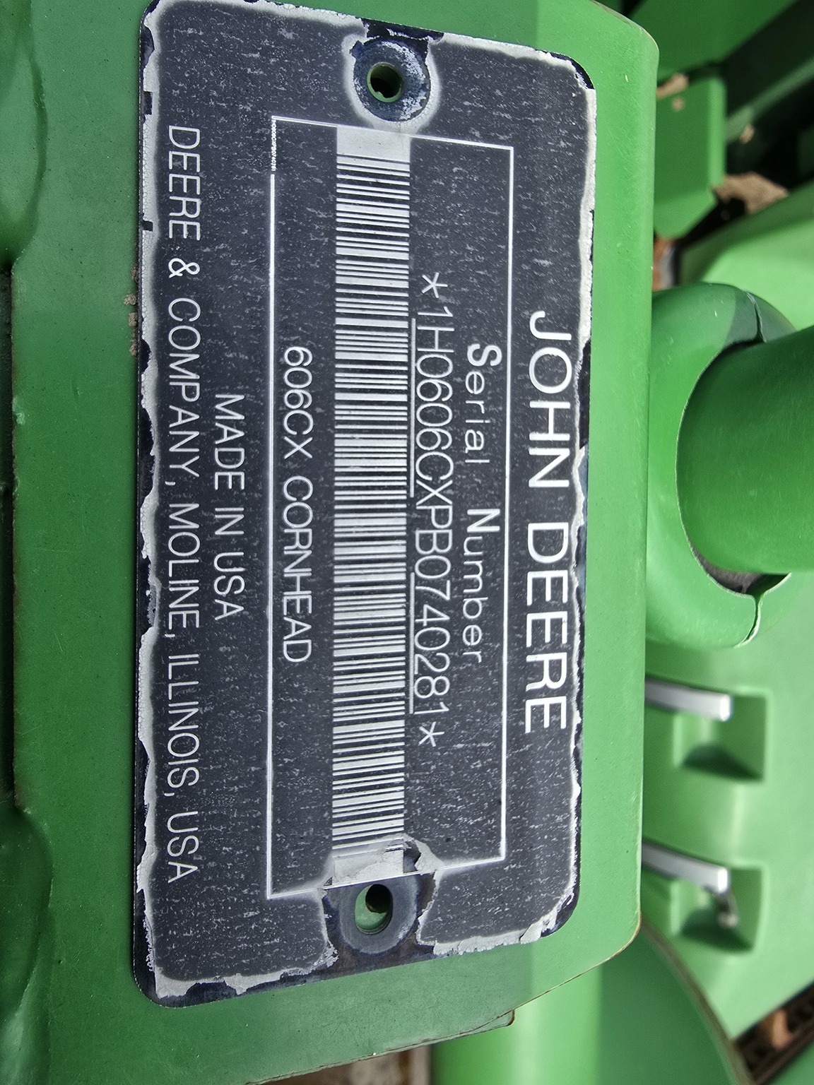 2011 John Deere 606C Corn Head