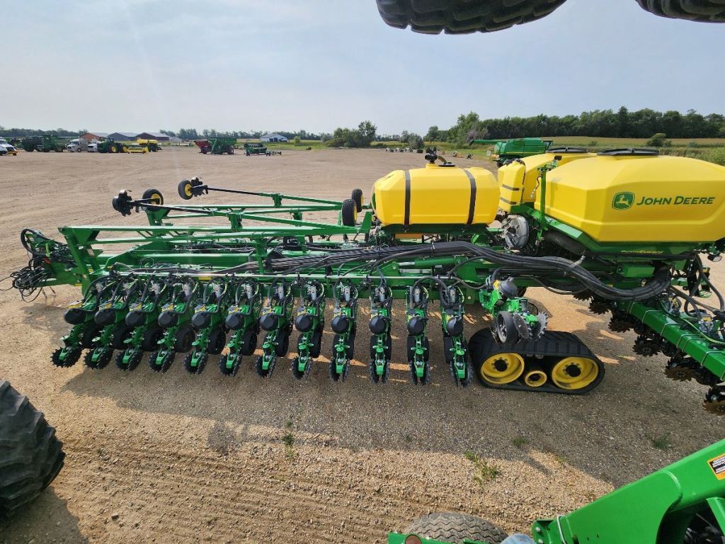 2024 John Deere DB66 Planter