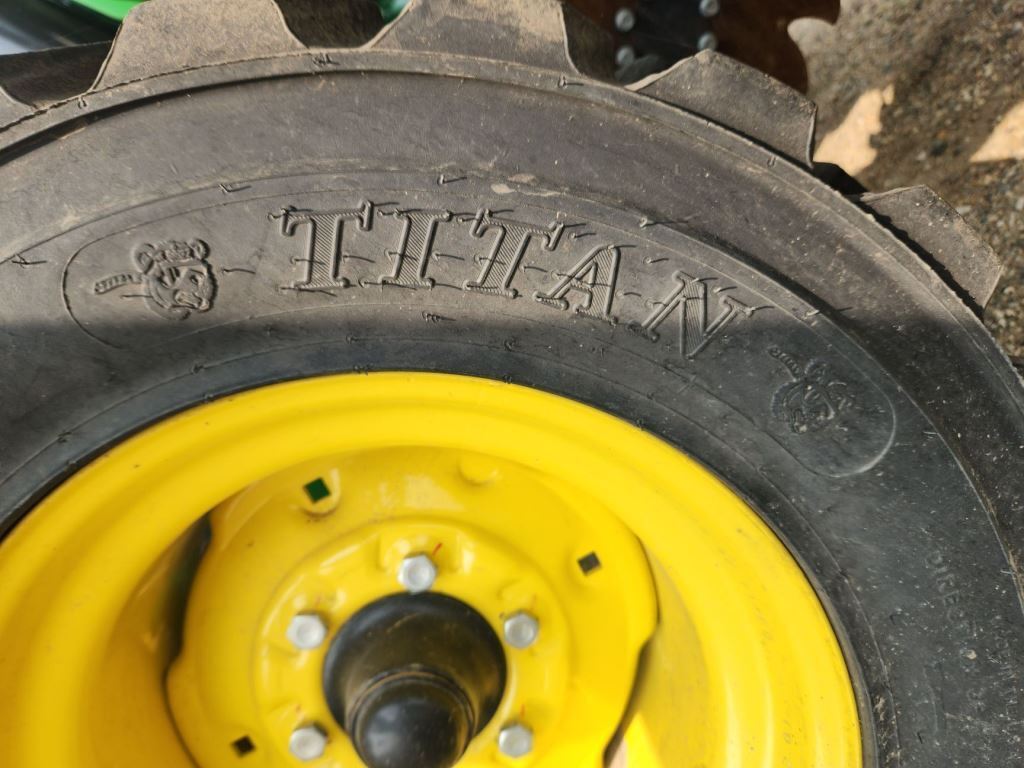 2024 John Deere DB66 Planter