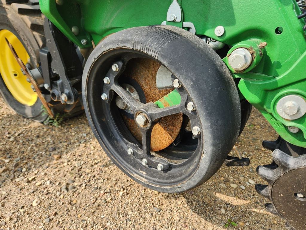 2024 John Deere DB66 Planter