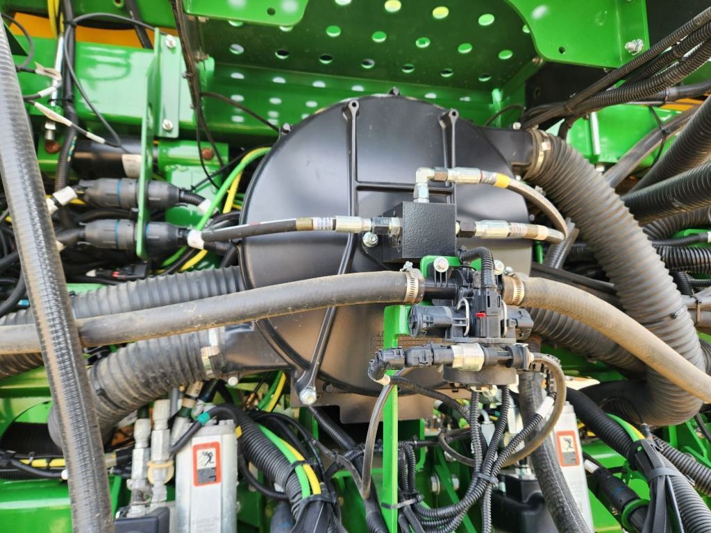 2024 John Deere DB66 Planter