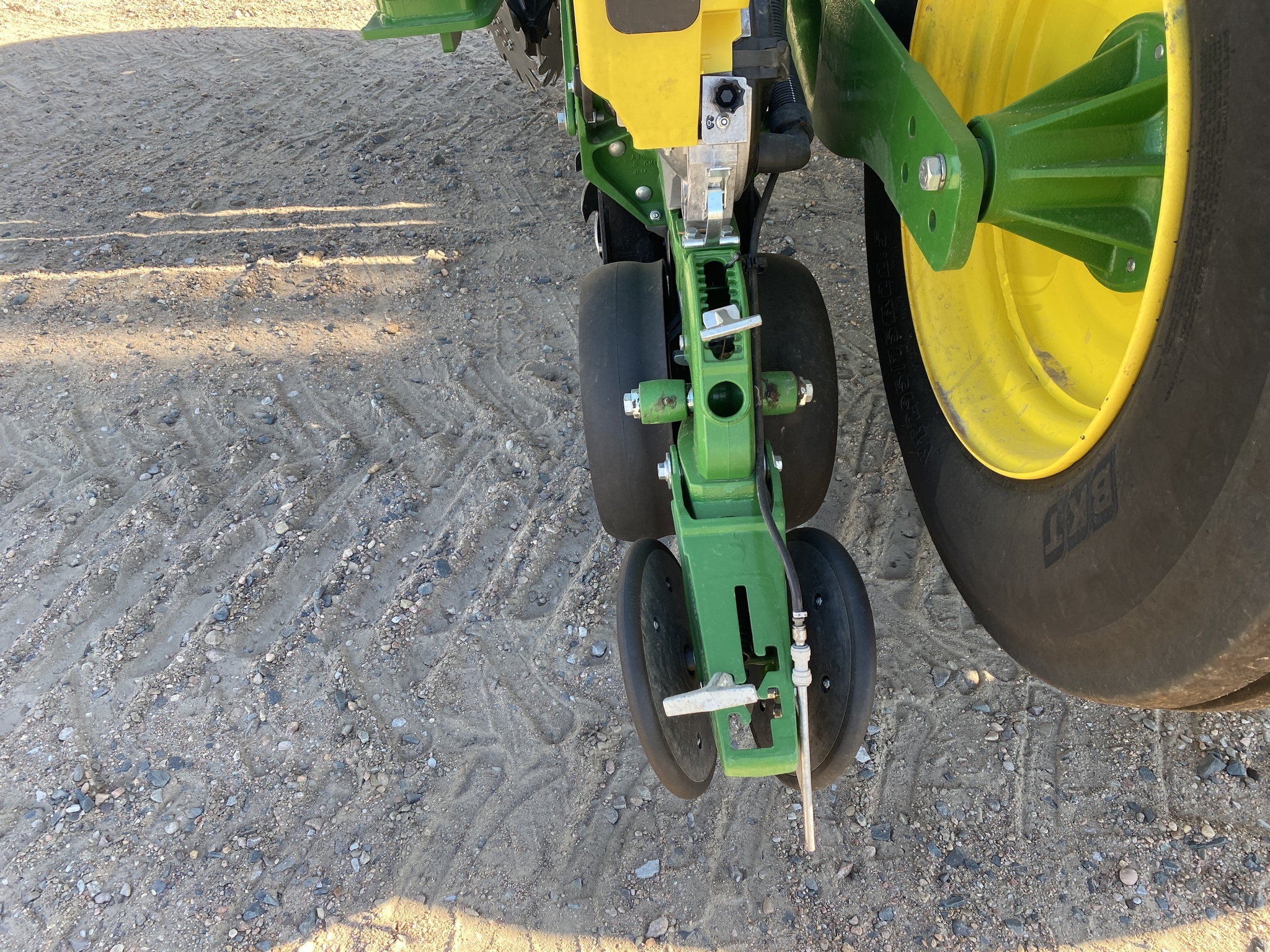 2025 John Deere 1775NT Planter