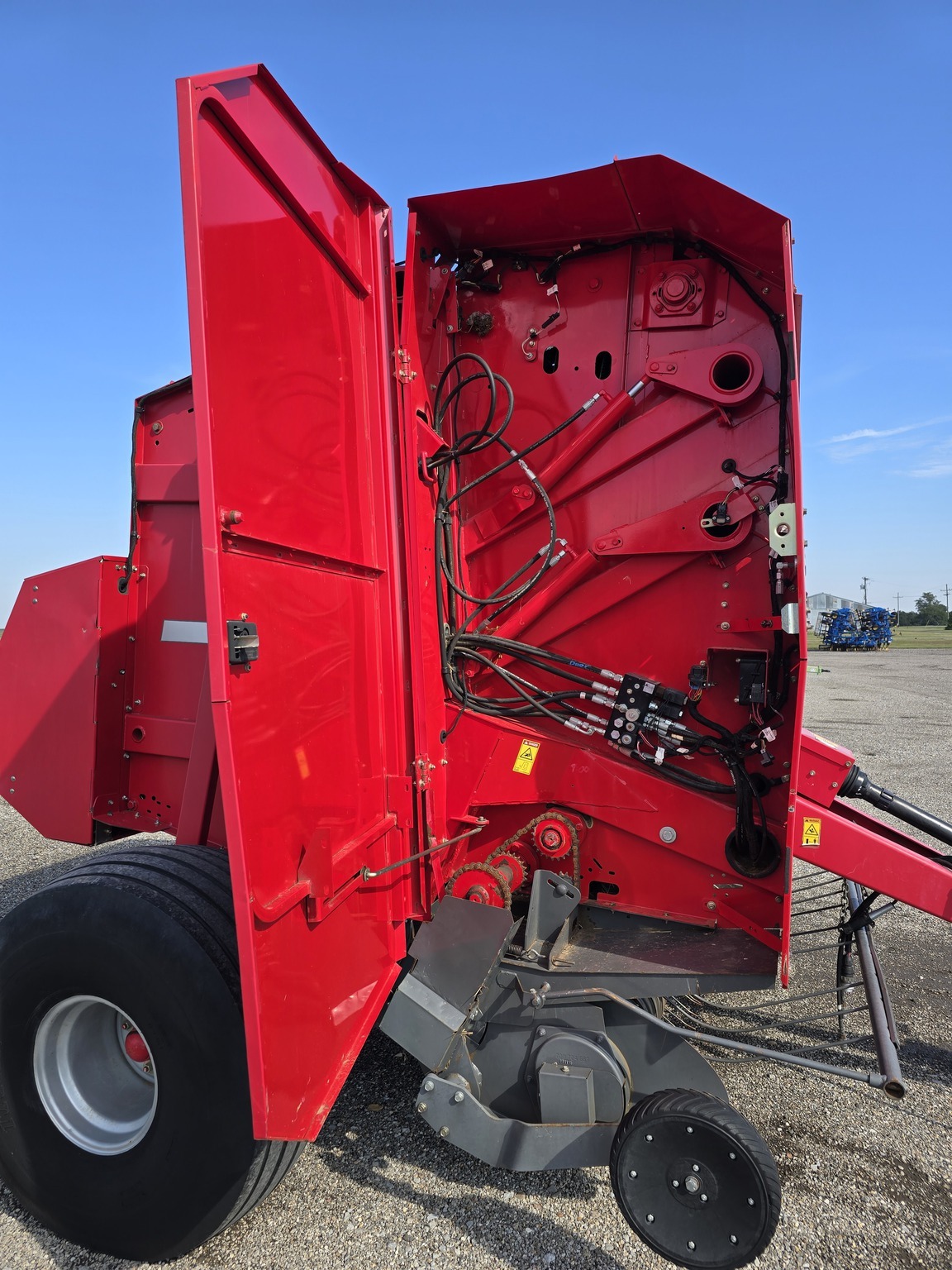 2011 Massey Ferguson 2856A Round Baler