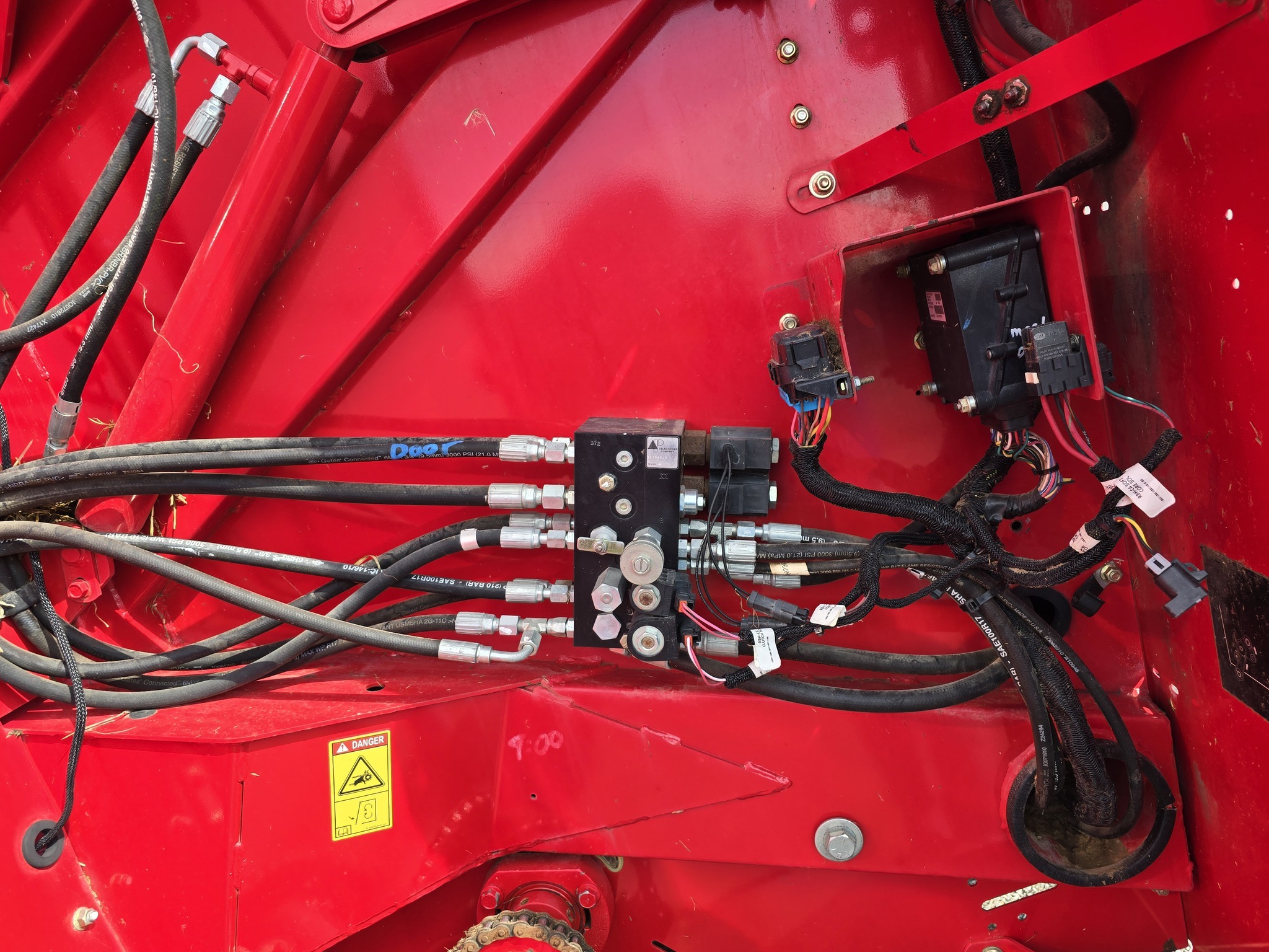 2011 Massey Ferguson 2856A Round Baler