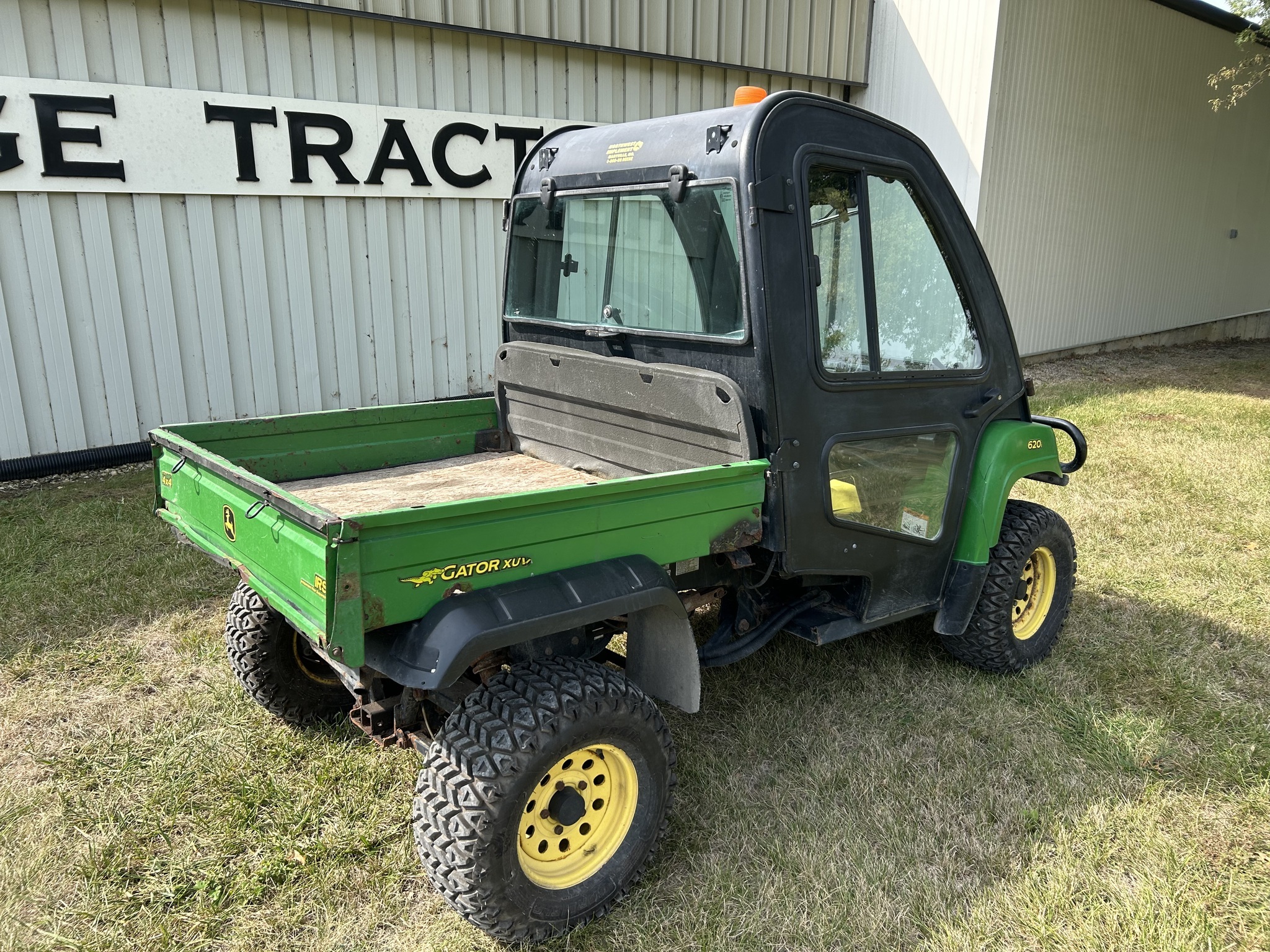 2008 John Deere Gator XUV 620I ATVs and Utility Vehicle
