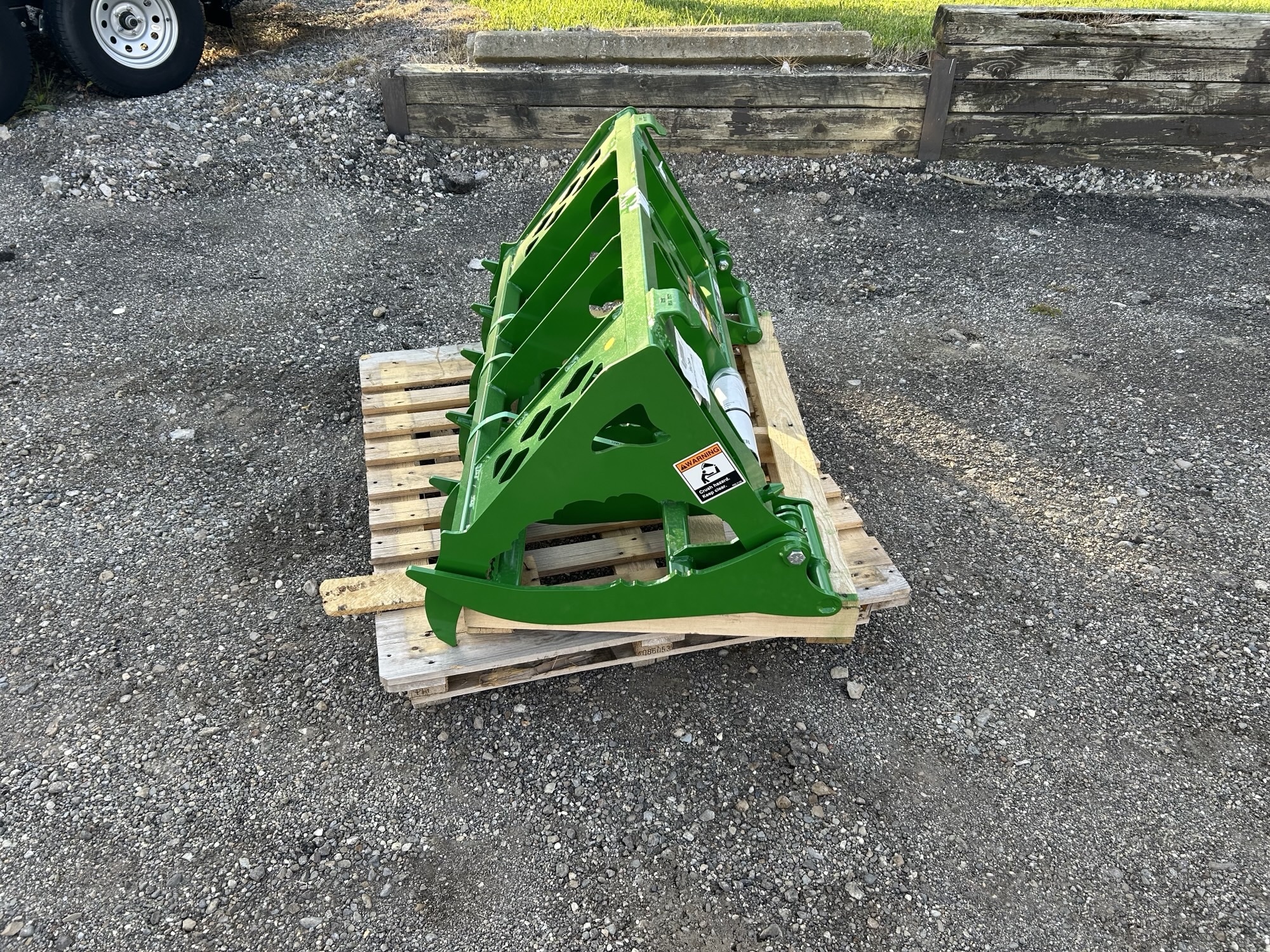 2025 Frontier MG20F Loader and Skid Steer Attachment