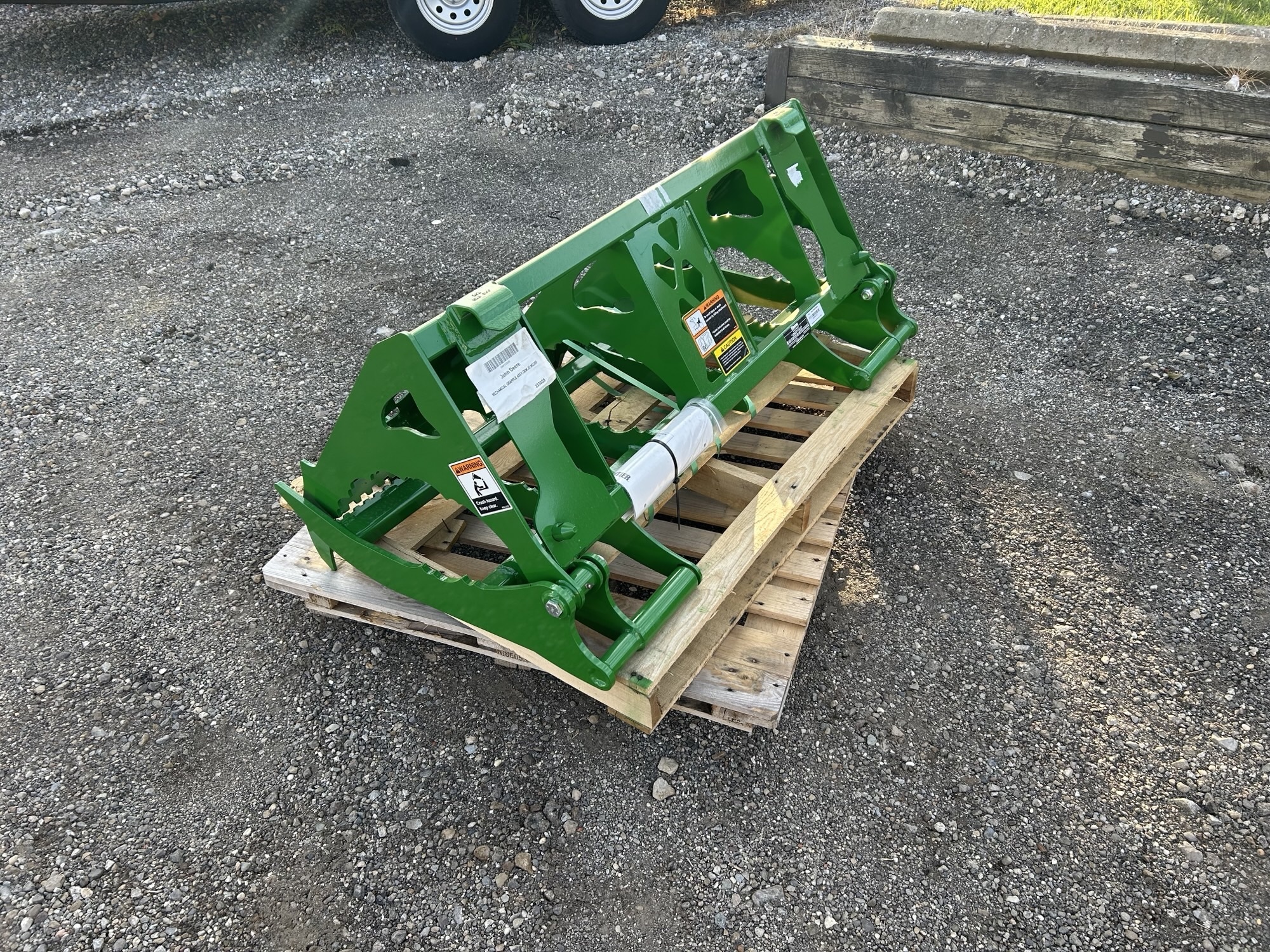 2025 Frontier MG20F Loader and Skid Steer Attachment