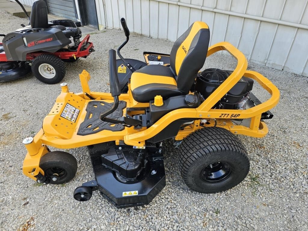 2025 Cub Cadet ULTIMA ZT1 54P Lawn Mower