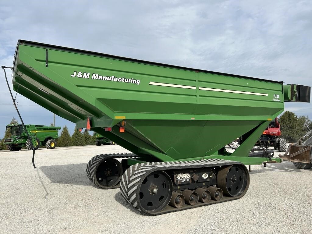 2011 J&M 1326-22T Grain Cart