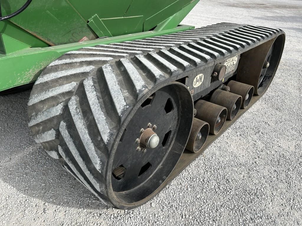 2011 J&M 1326-22T Grain Cart