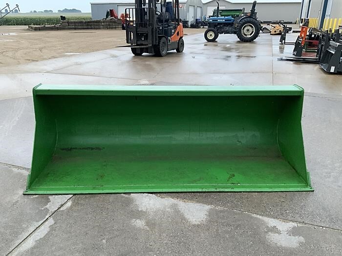  John Deere BW15936 Loader and Skid Steer Attachment