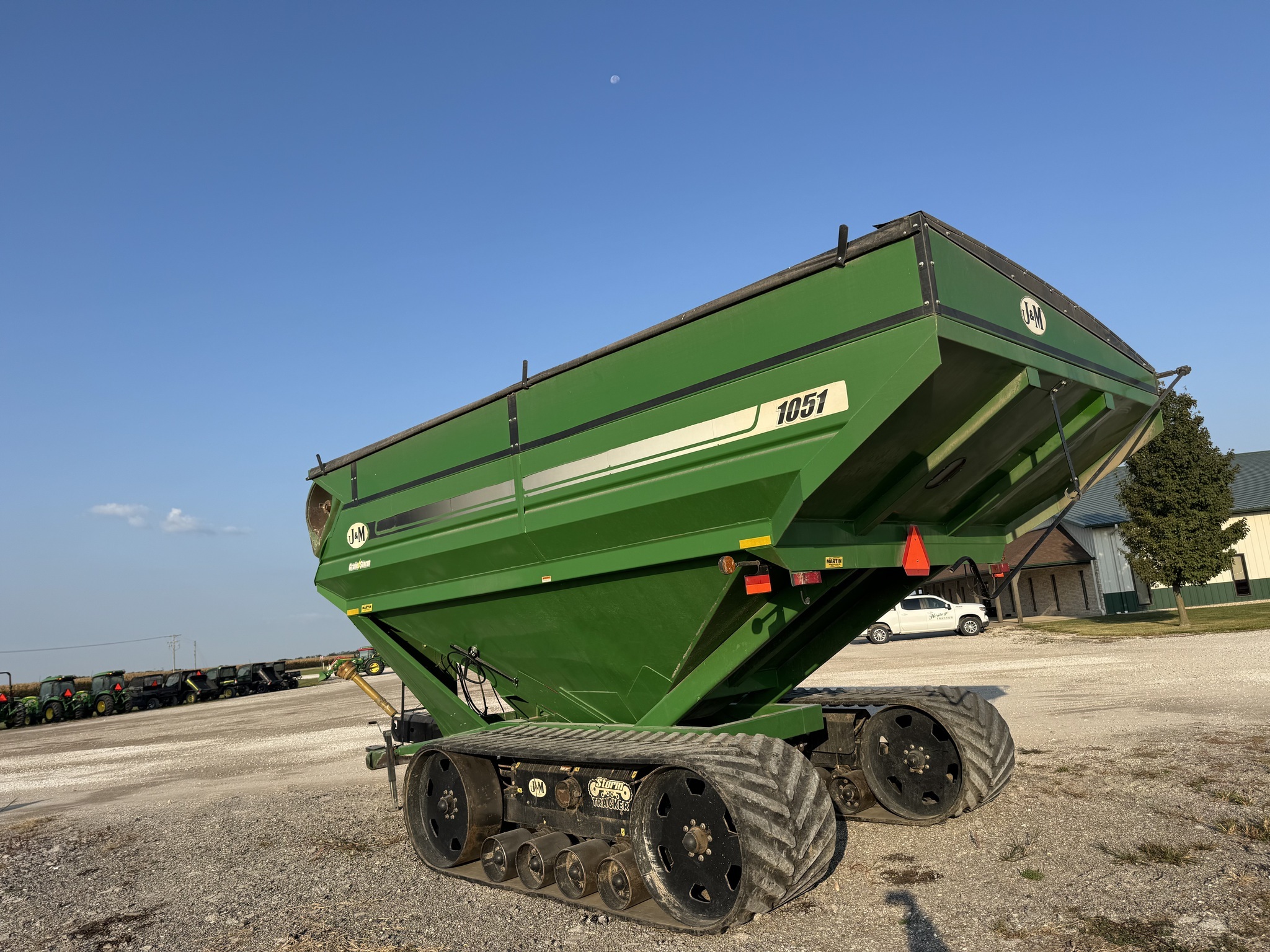 2012 J&M 1051-22 Grain Cart