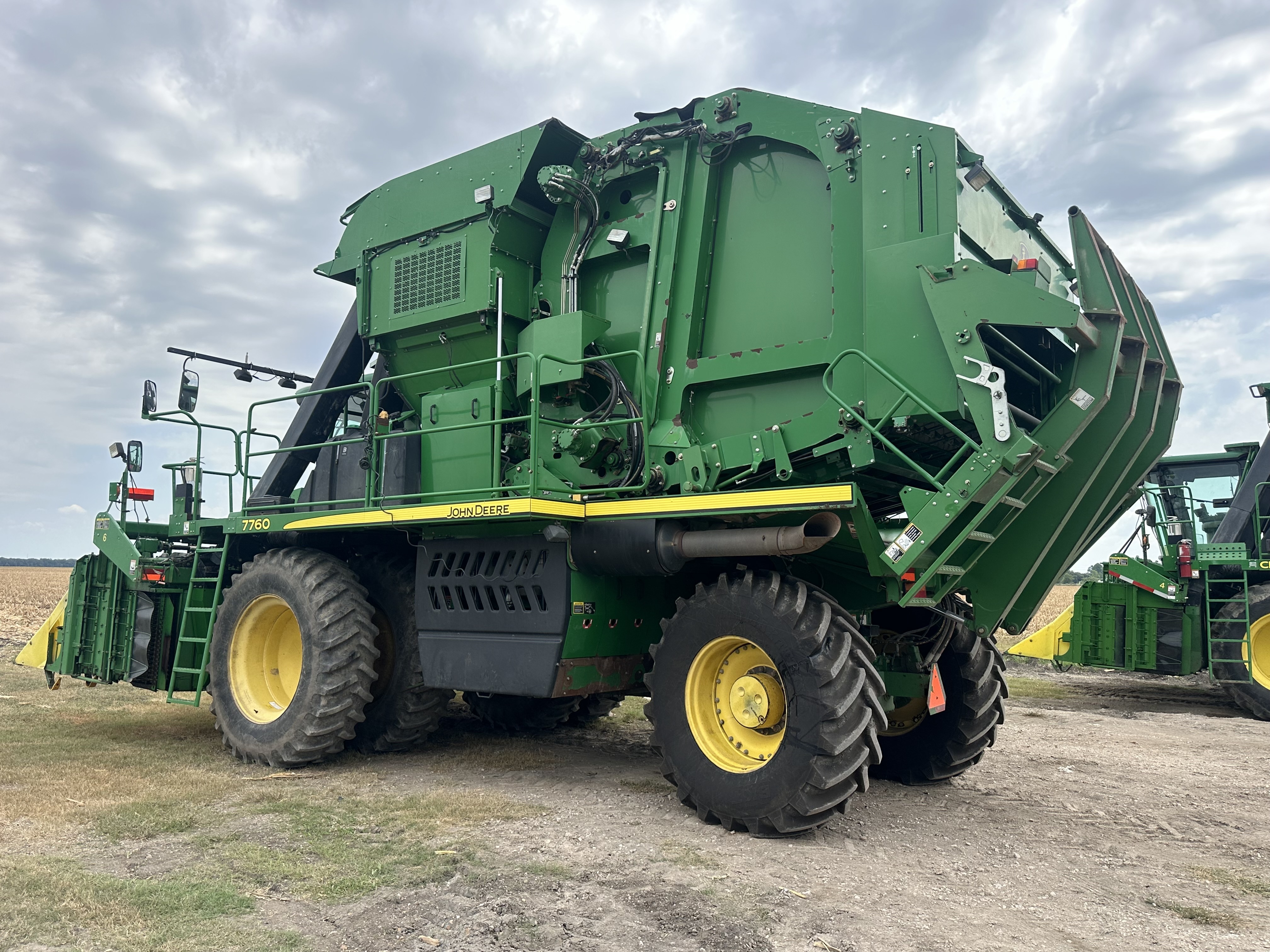 2012 John Deere 7760 Cotton Equipment