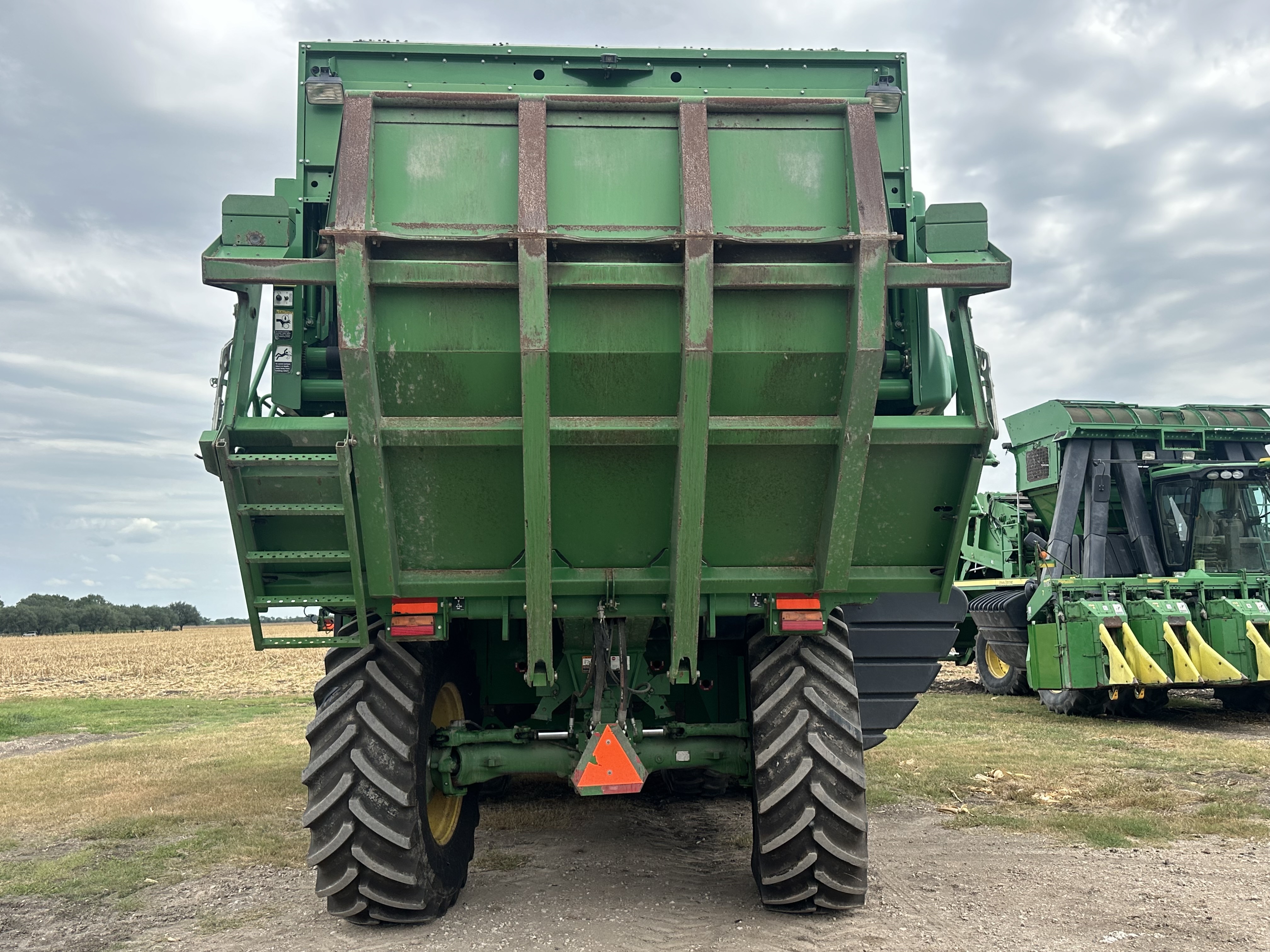 2012 John Deere 7760 Cotton Equipment