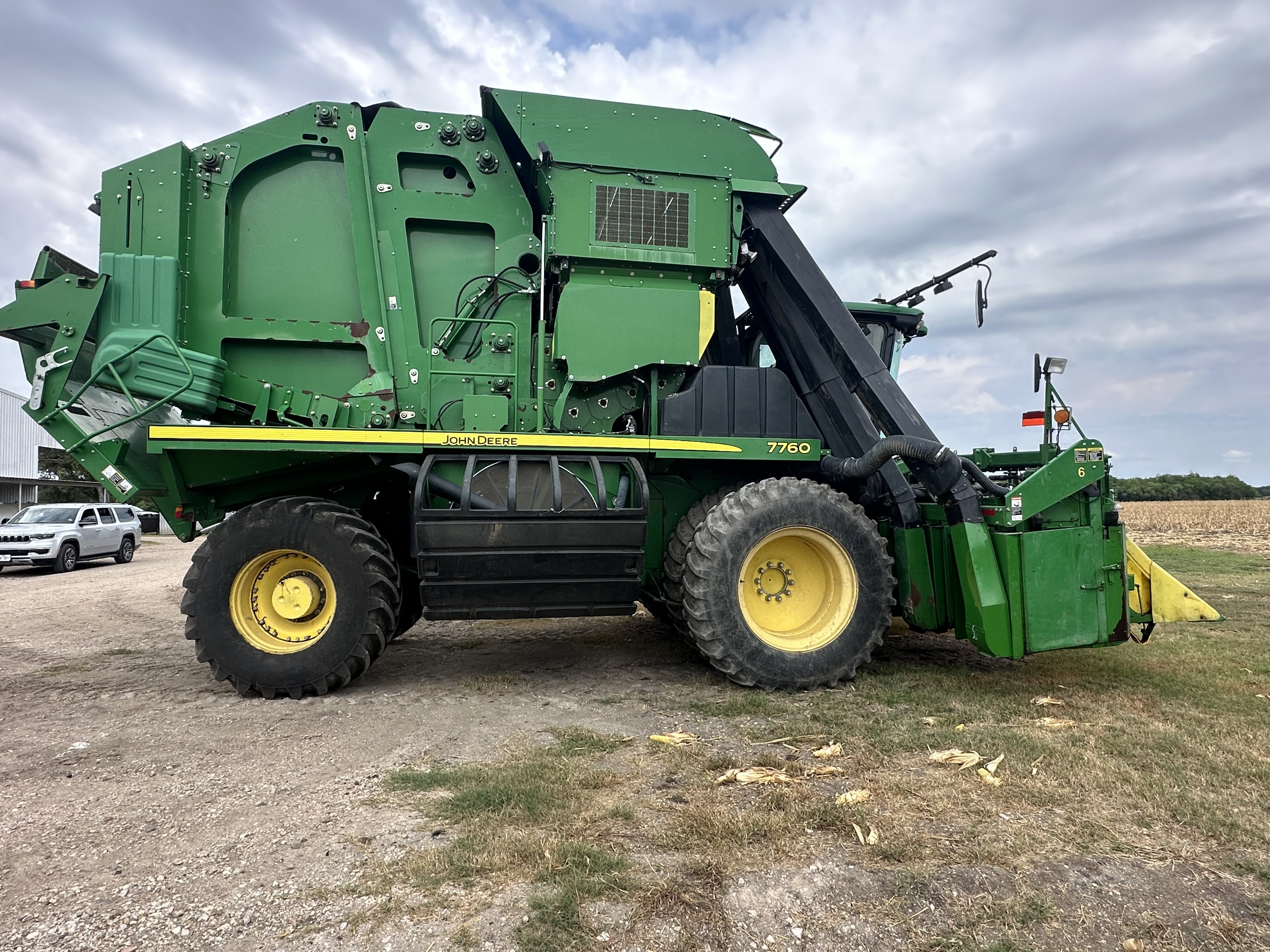 2012 John Deere 7760 Cotton Equipment