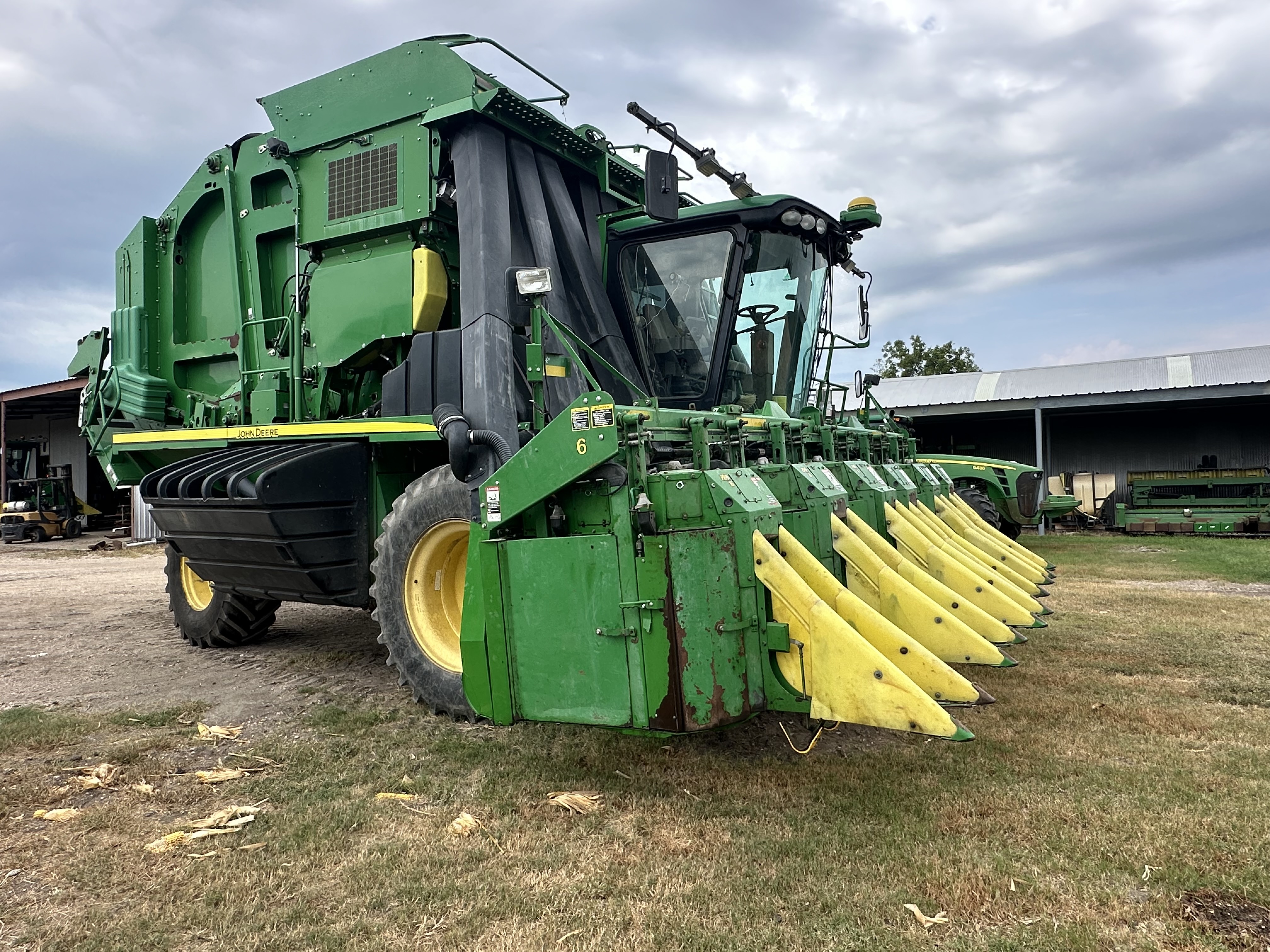 2012 John Deere 7760 Cotton Equipment